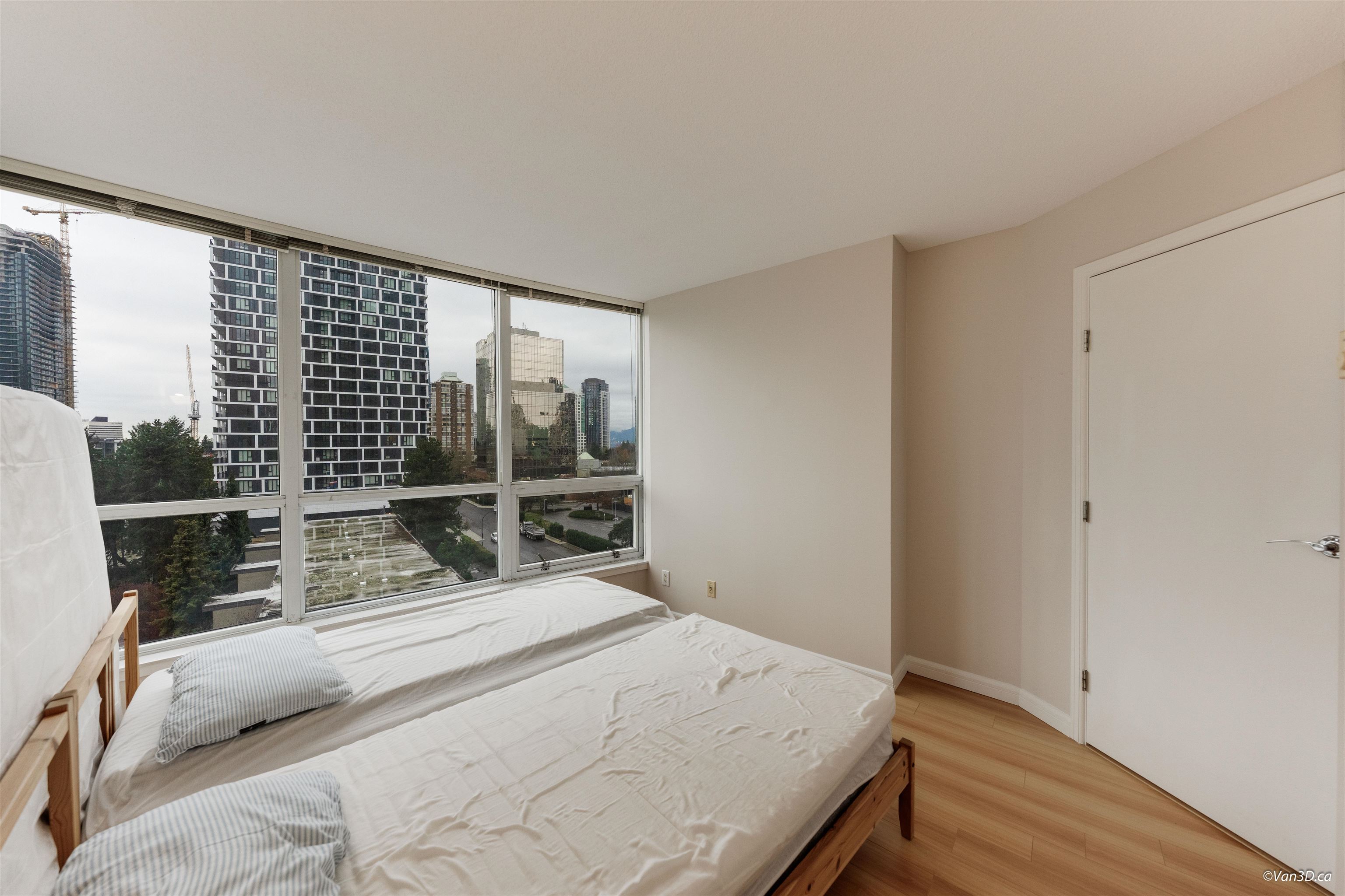 805 6088 WILLINGDON AVENUE Unit: 805