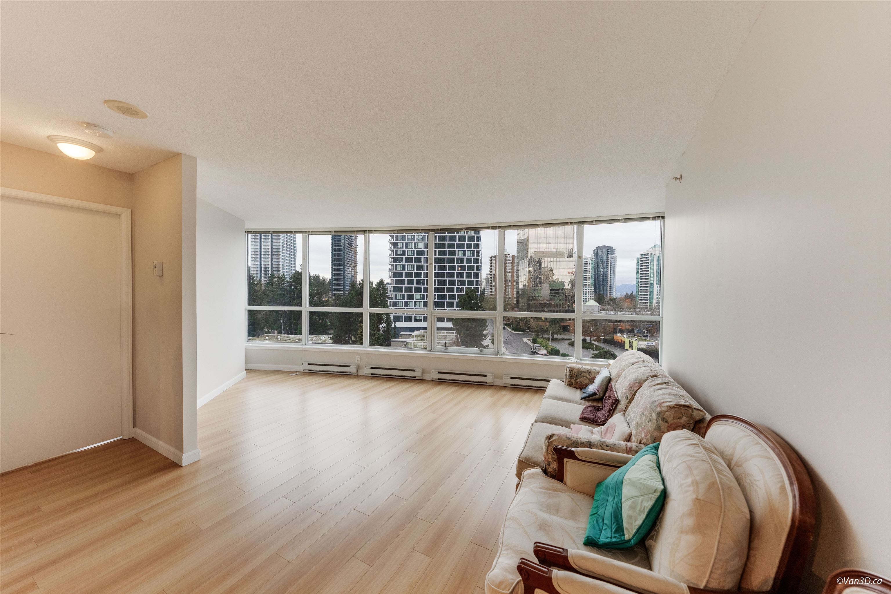 805 6088 WILLINGDON AVENUE Unit: 805