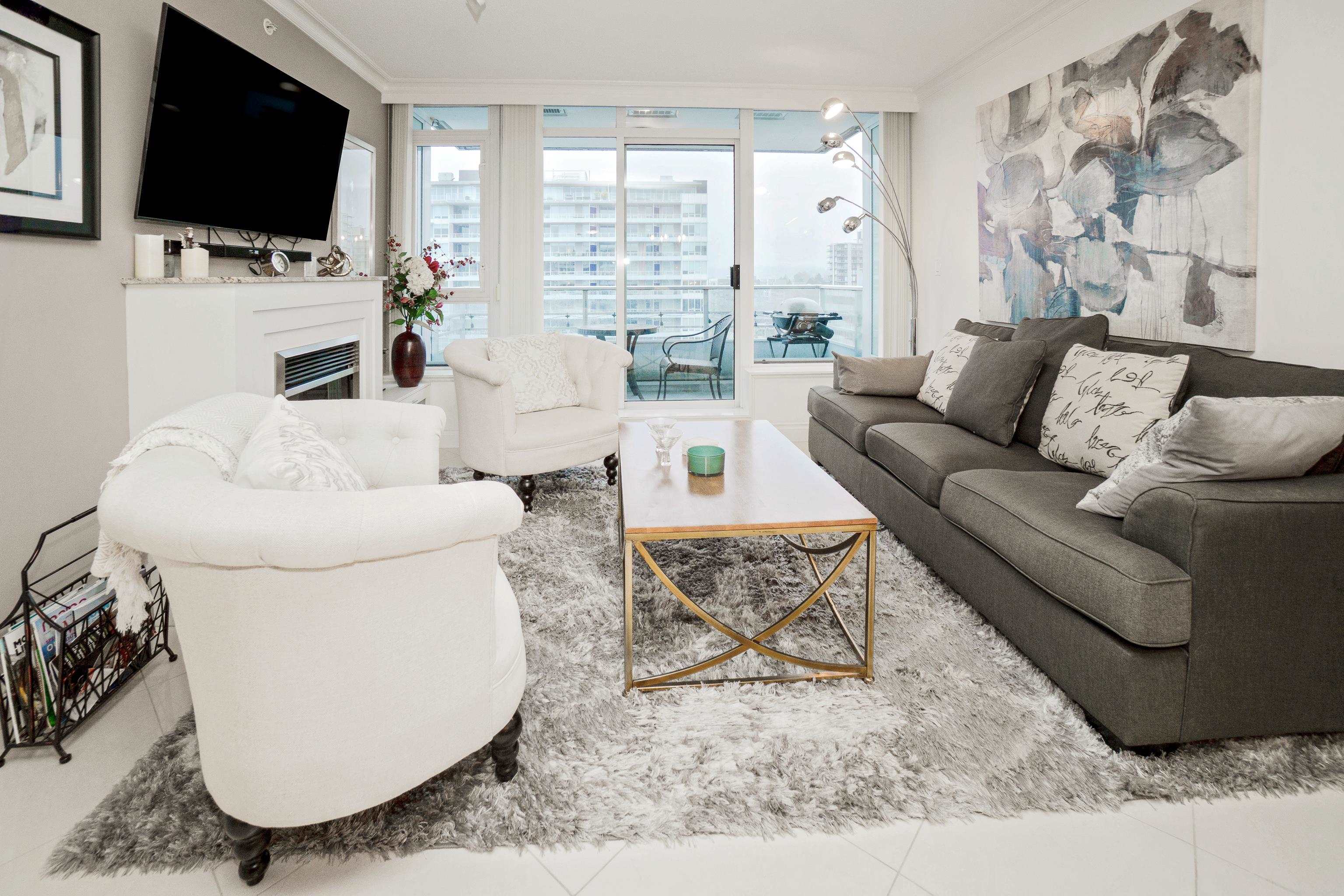 903 133 E ESPLANADE Unit: 903