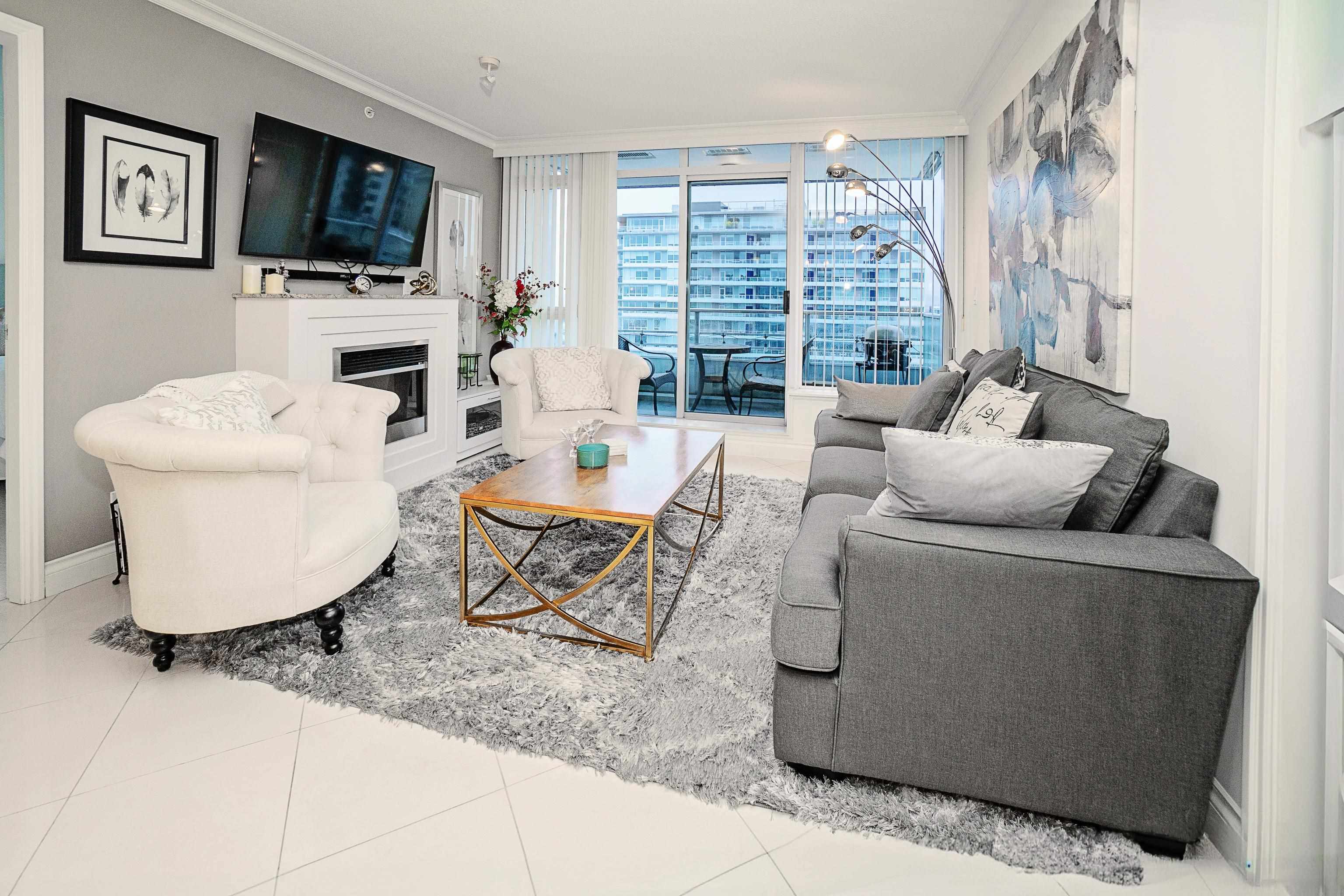 903 133 E ESPLANADE Unit: 903