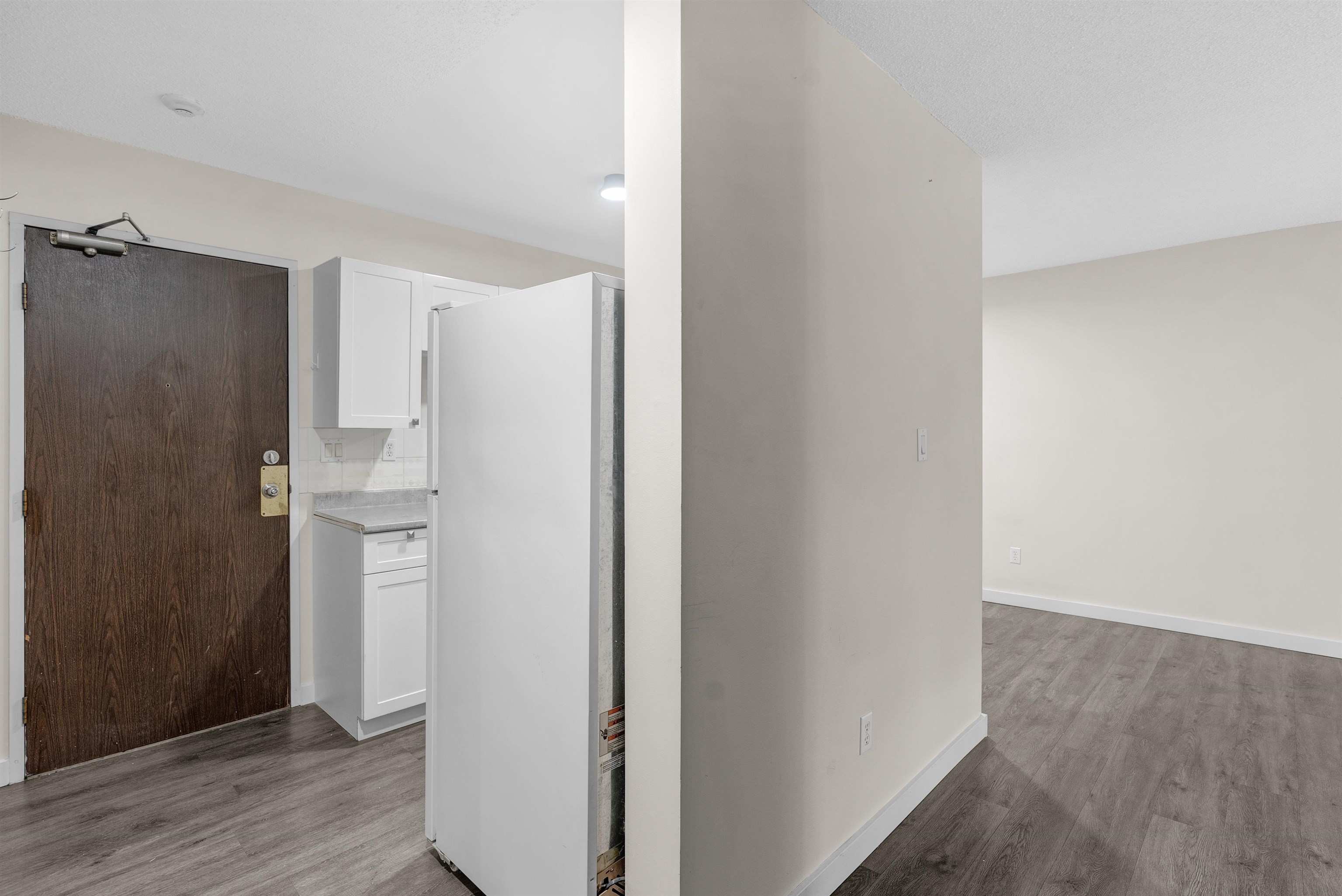 107 1121 HOWIE AVENUE Unit: 107