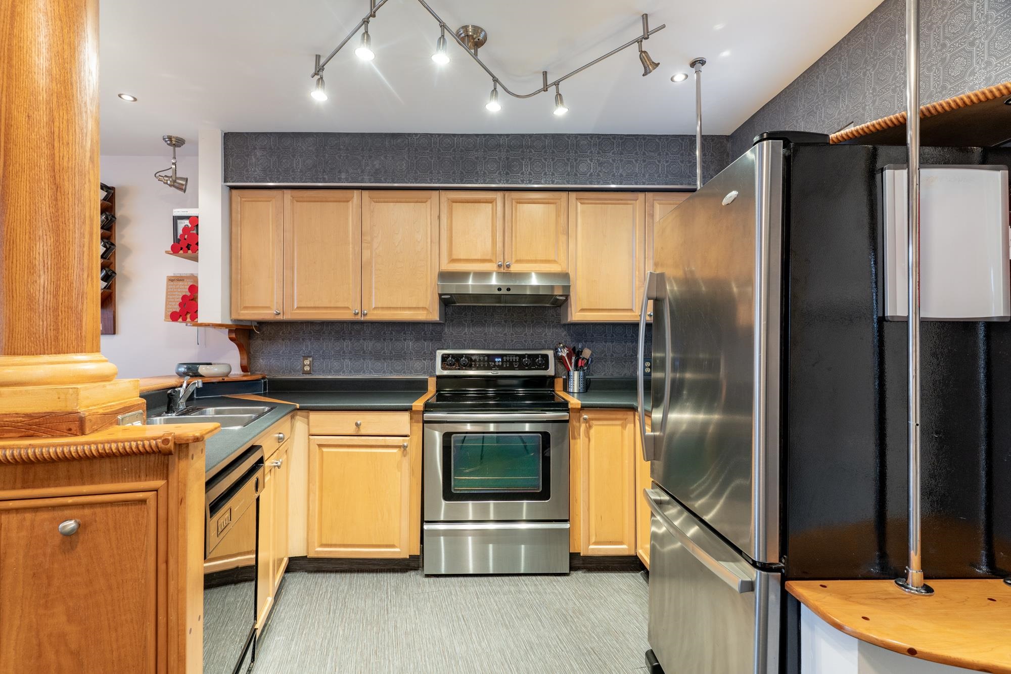 13 2151 BANBURY ROAD Unit: 13