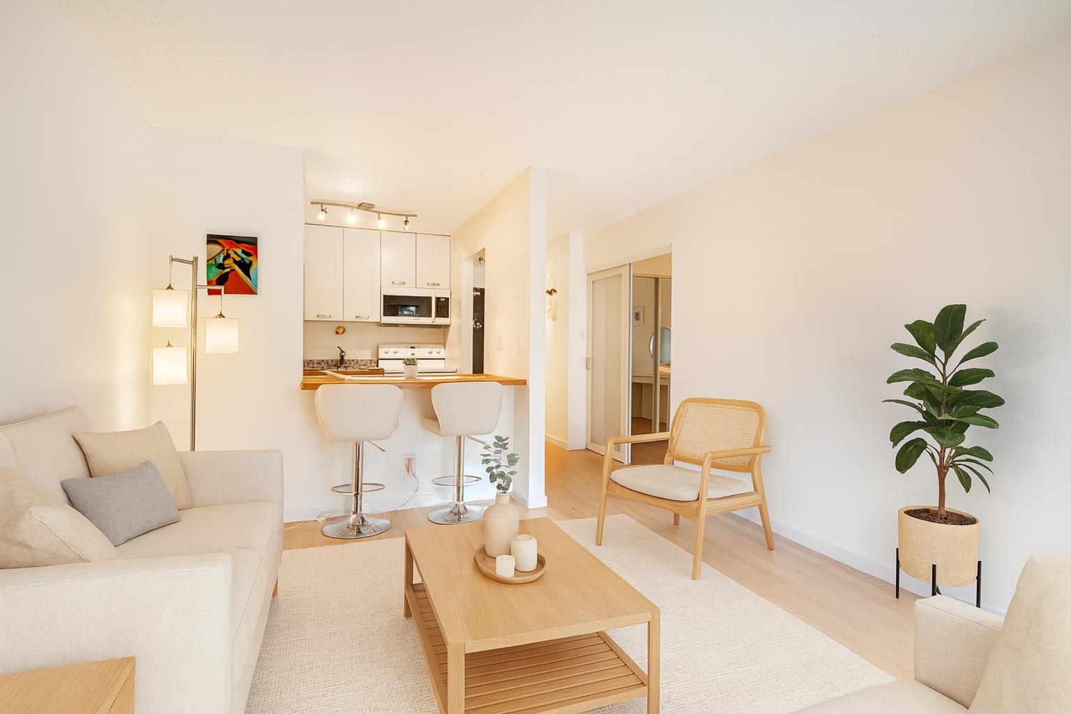 101 550 E 7TH AVENUE Unit: 101