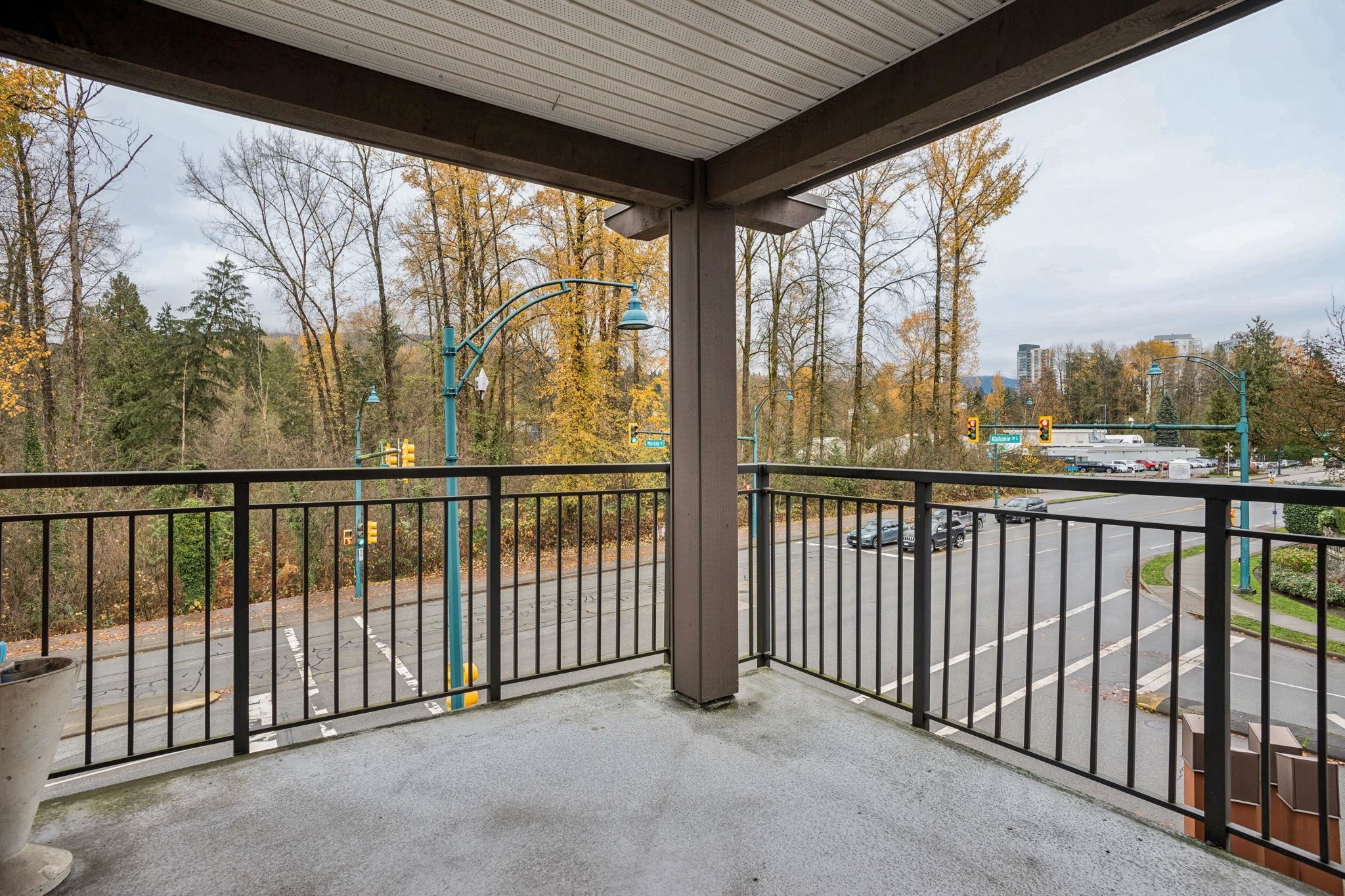 206 700 KLAHANIE DRIVE Unit: 206