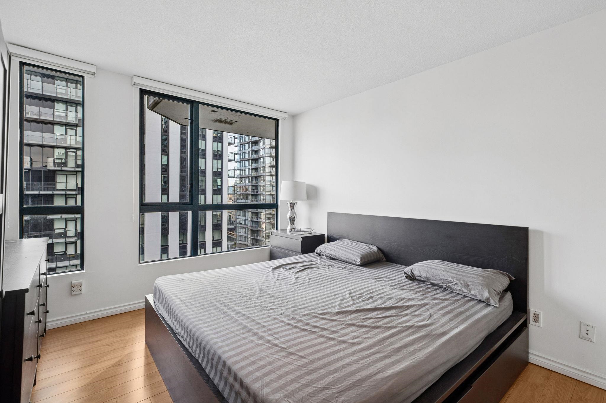 1402 828 AGNES STREET Unit: 1402