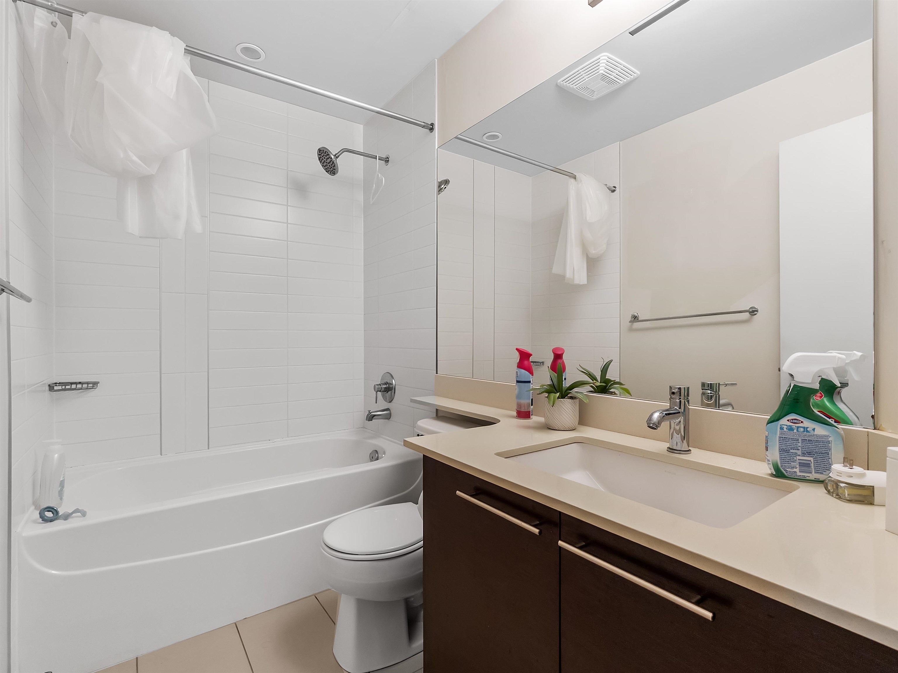 2106 13399 104 AVENUE Unit: 2106