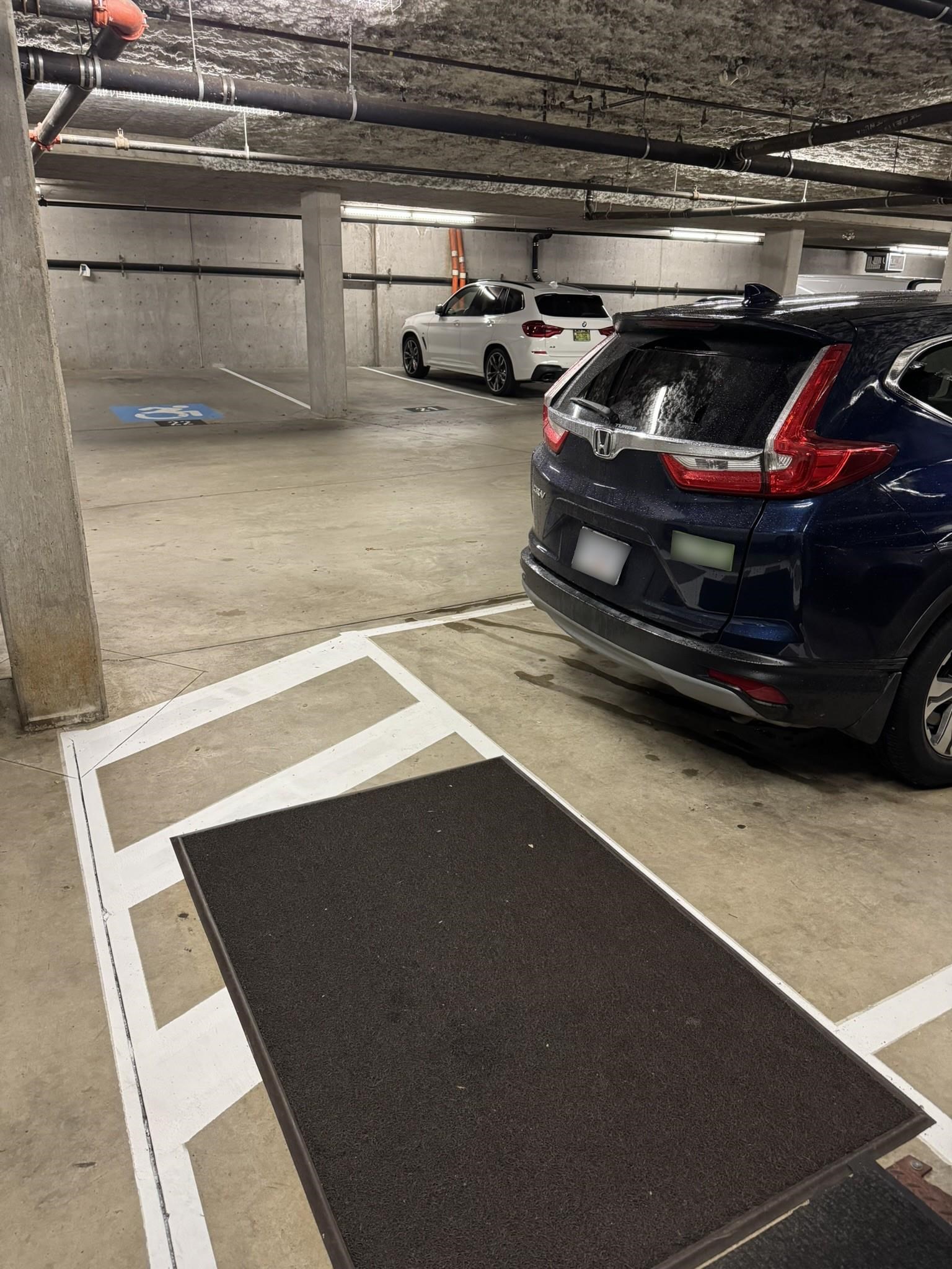 208 588 TWELFTH STREET Unit: 208