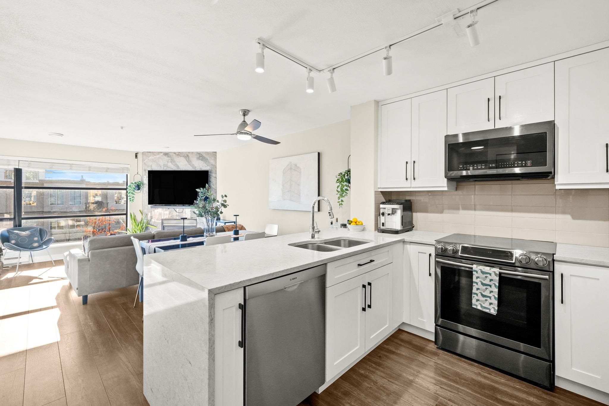 410 124 W 3RD STREET Unit: 410