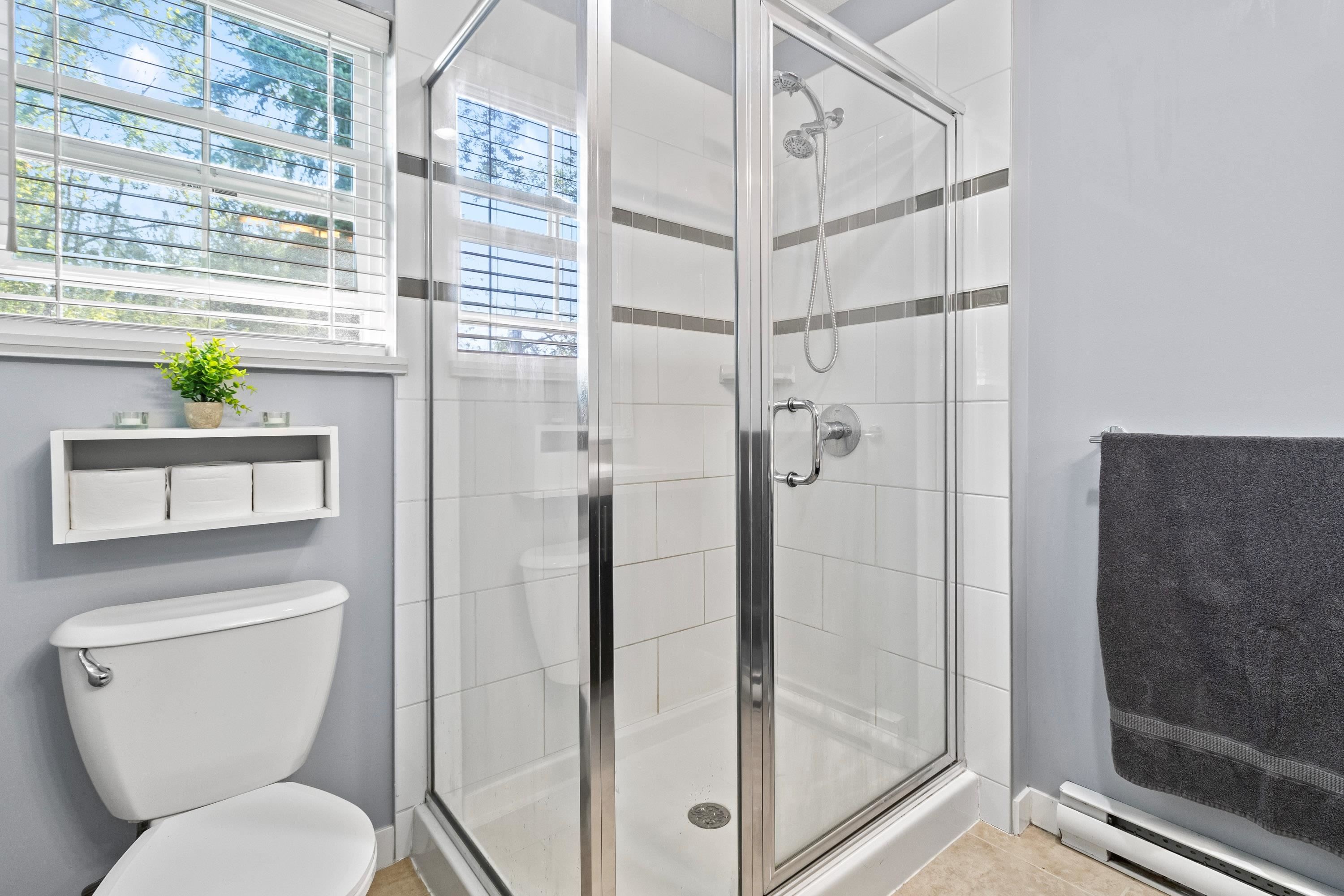 16 11176 GILKER HILL ROAD Unit: 16