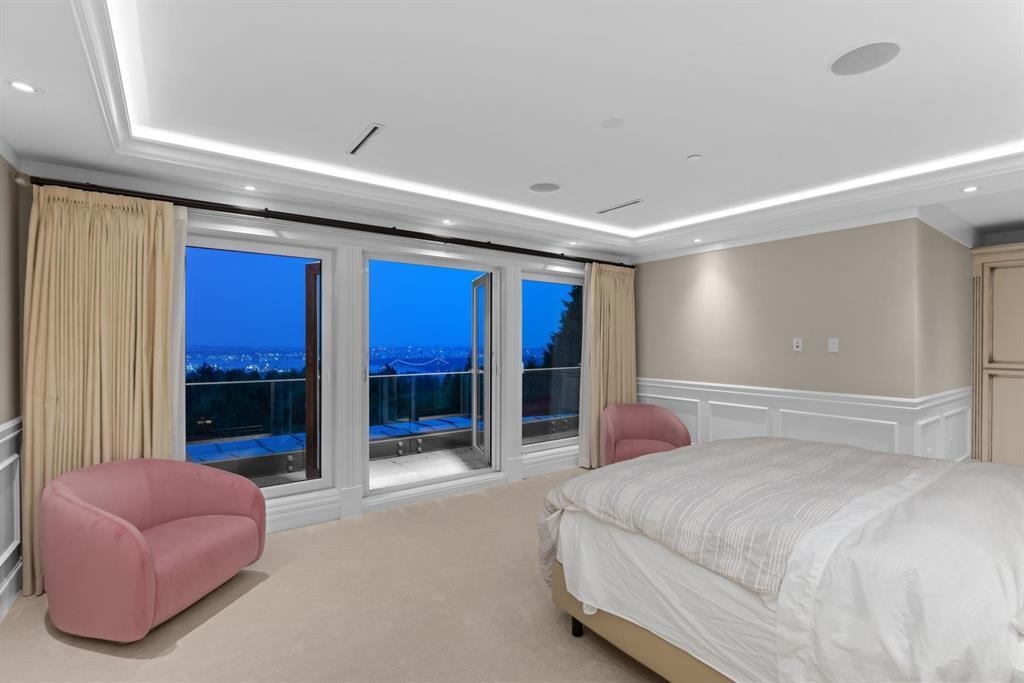 1367 CHARTWELL DRIVE