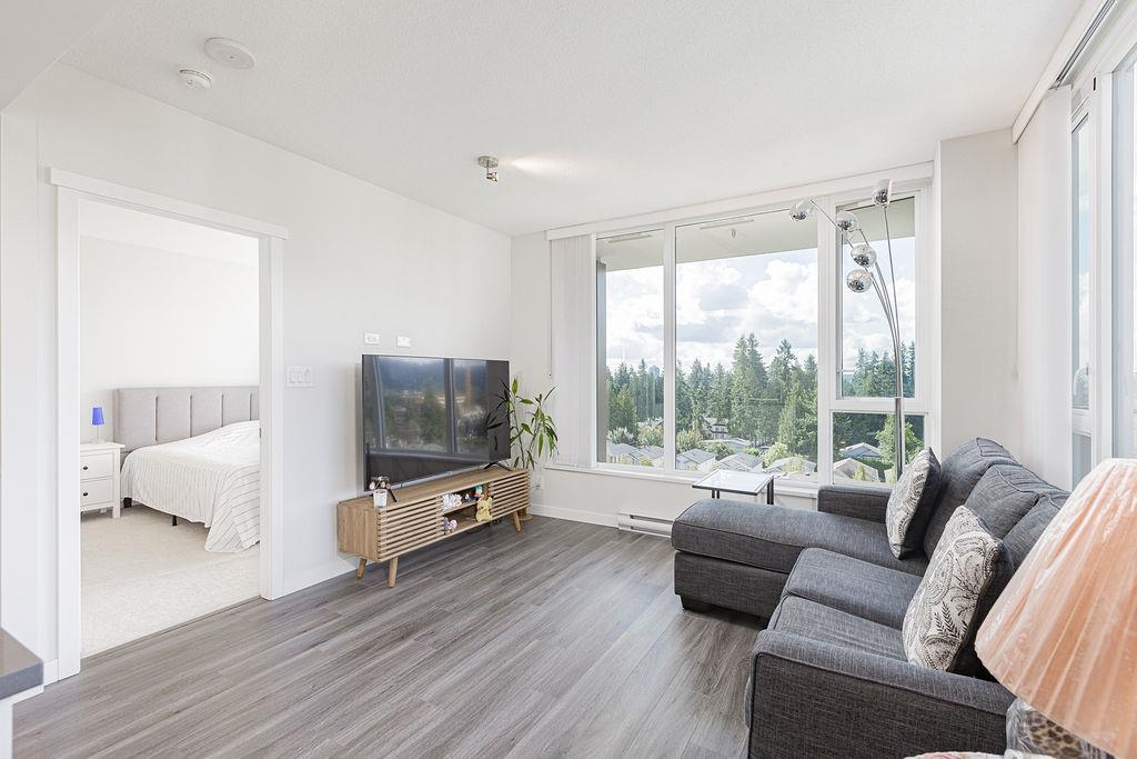 803 3100 WINDSOR GATE Unit: 803