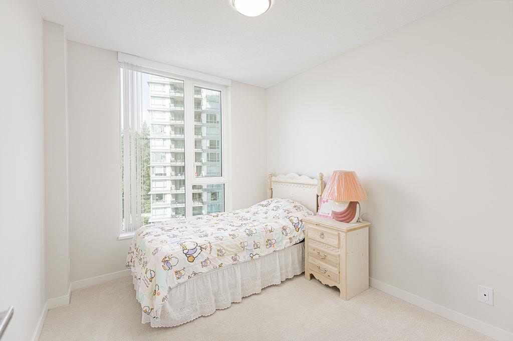 803 3100 WINDSOR GATE Unit: 803