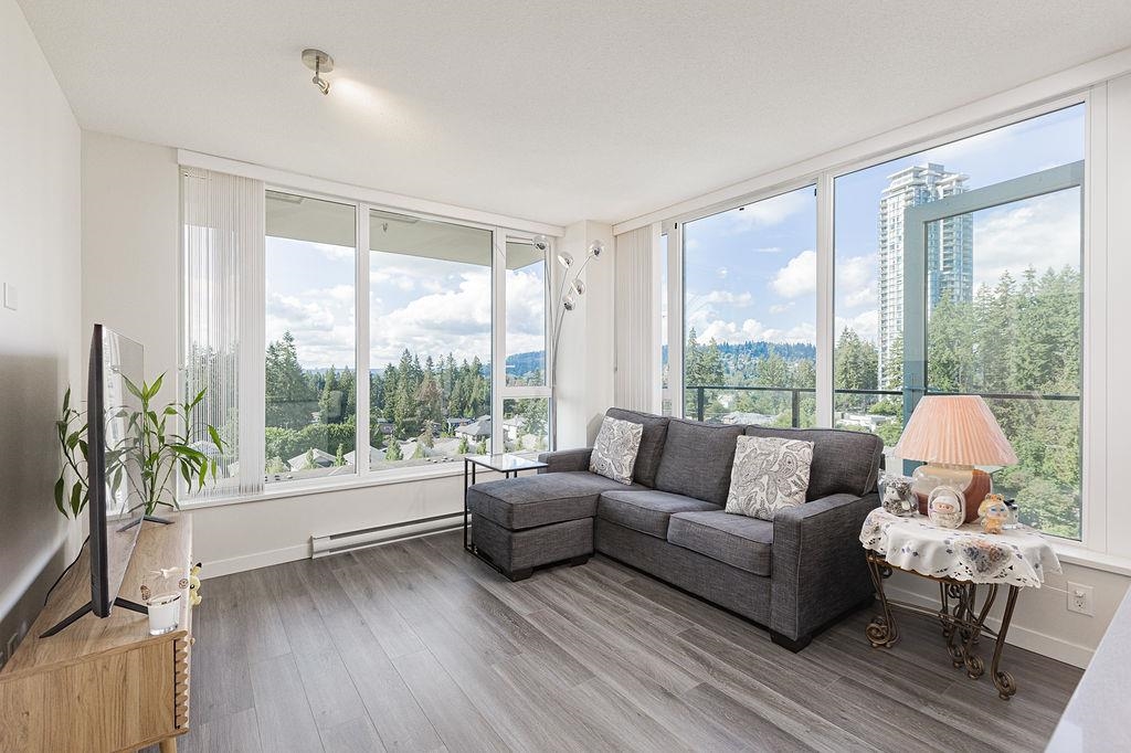 803 3100 WINDSOR GATE Unit: 803