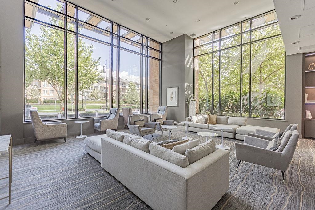 803 3100 WINDSOR GATE Unit: 803