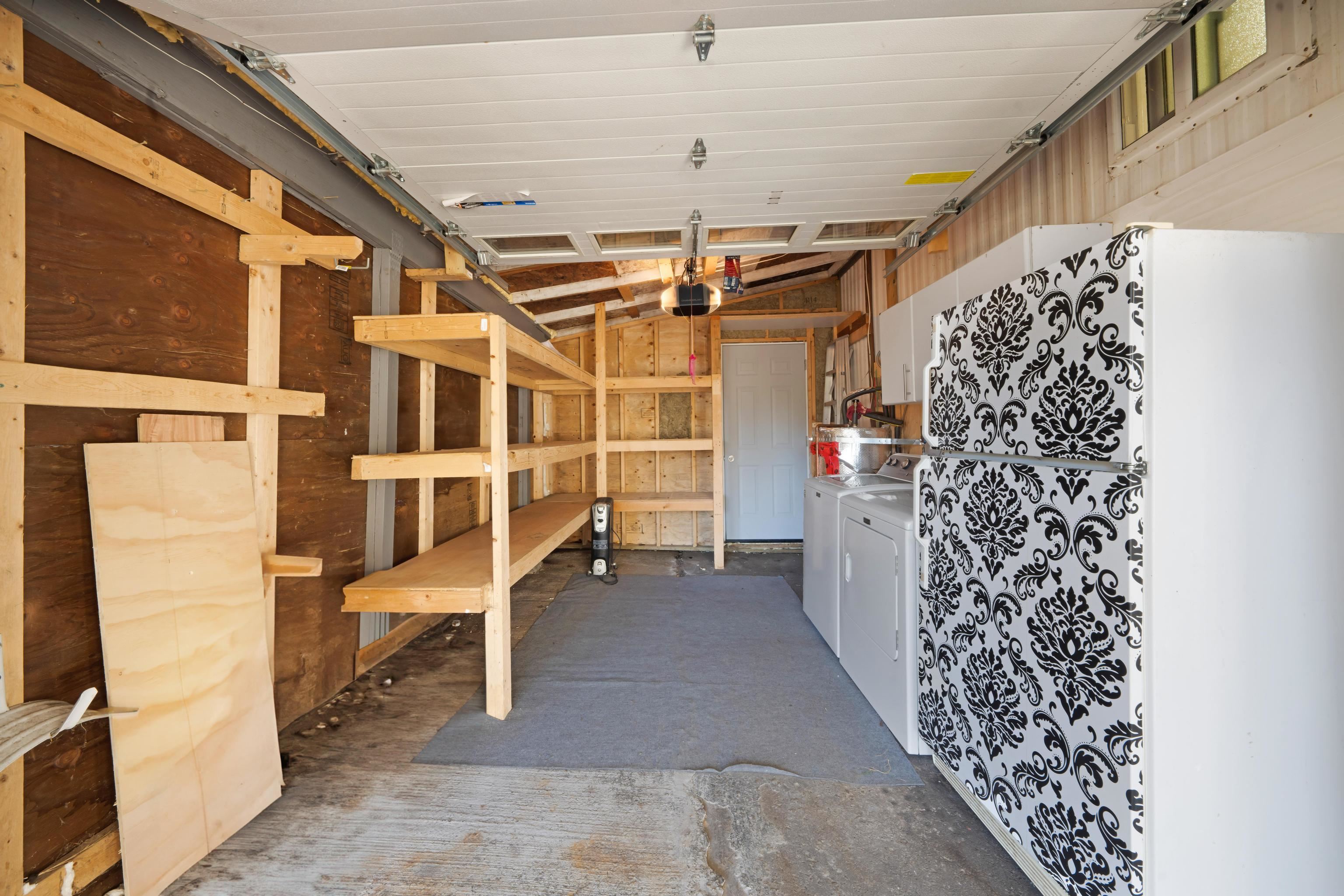 23206 CALVIN CRESCENT