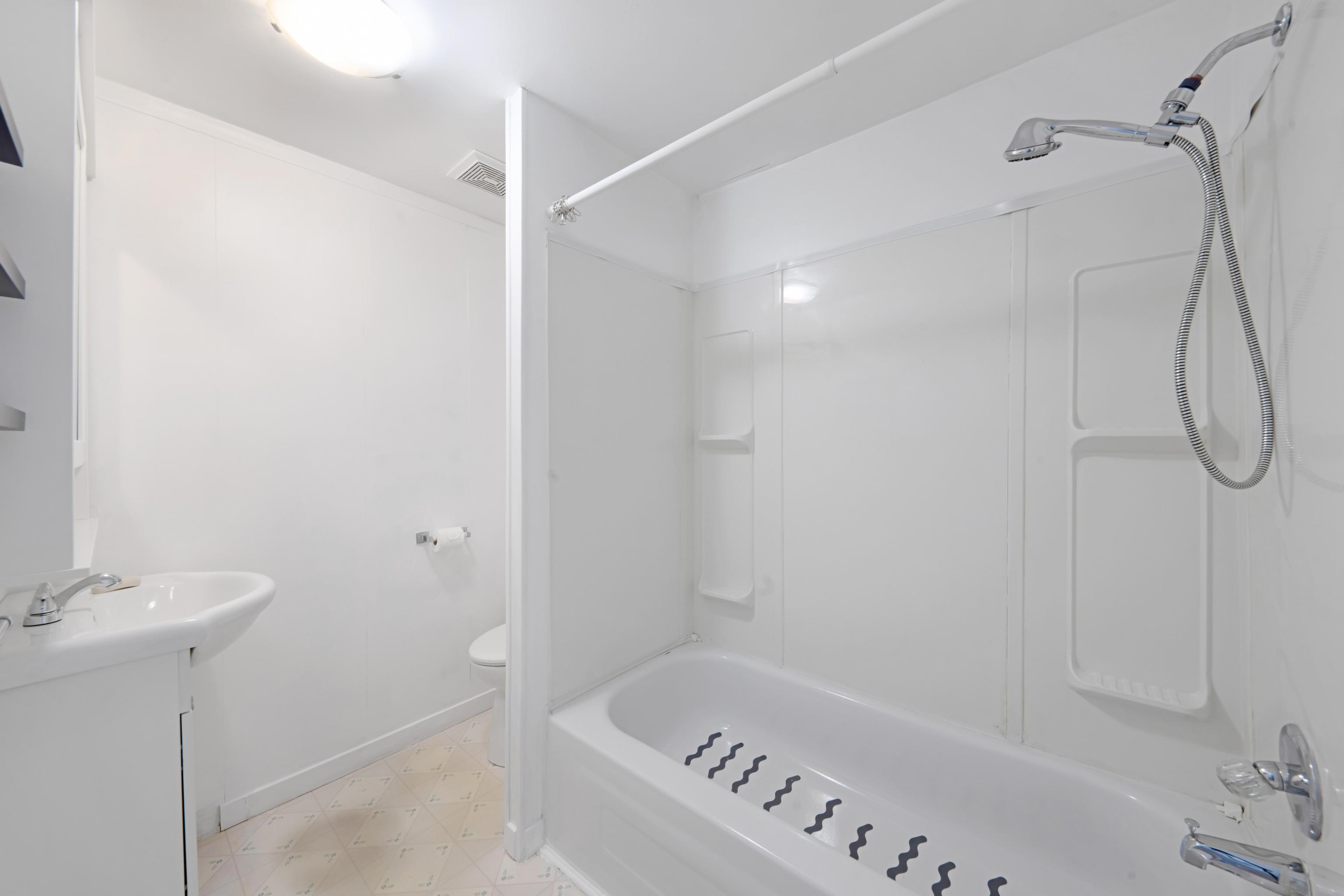 23206 CALVIN CRESCENT