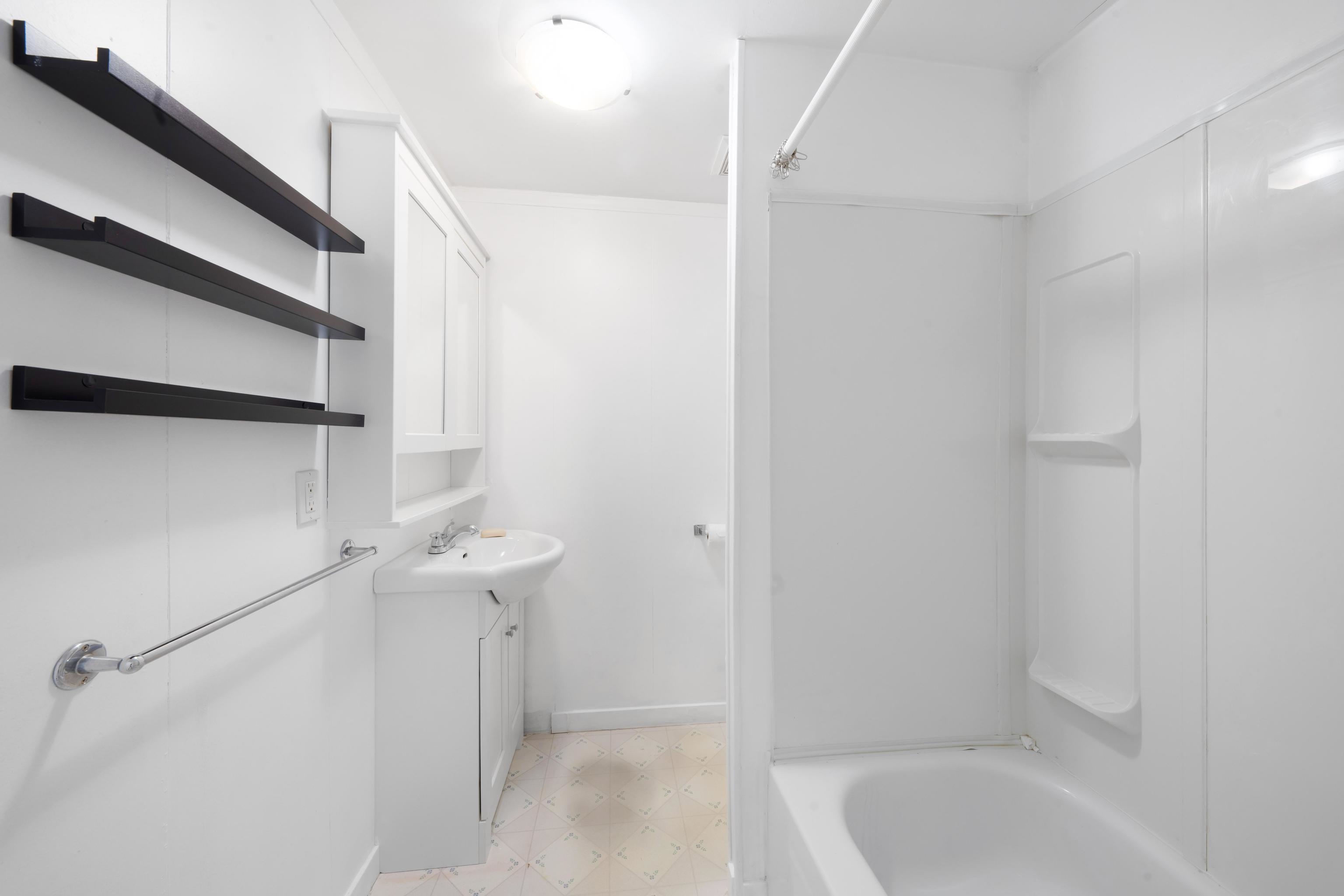 23206 CALVIN CRESCENT