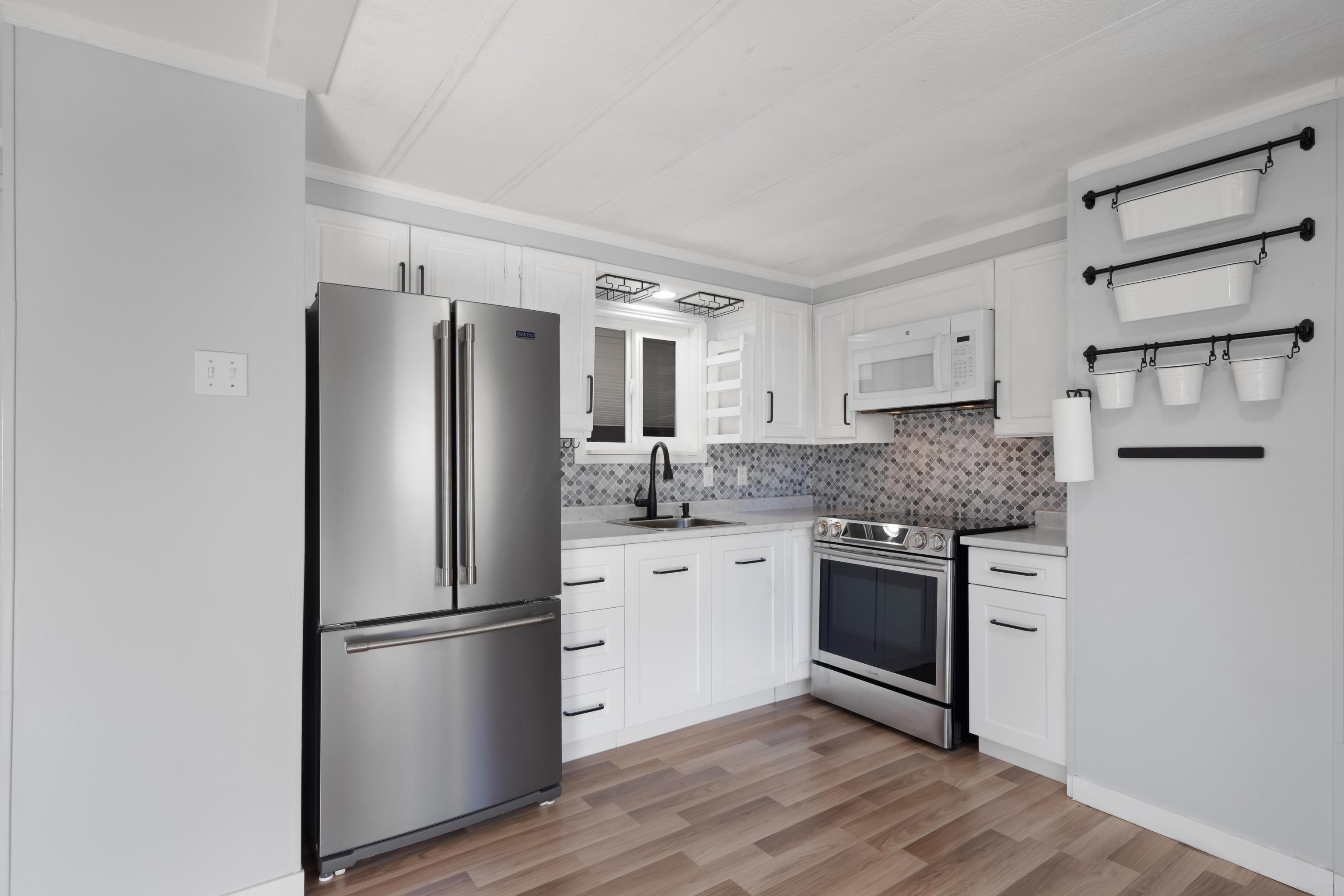 23206 CALVIN CRESCENT