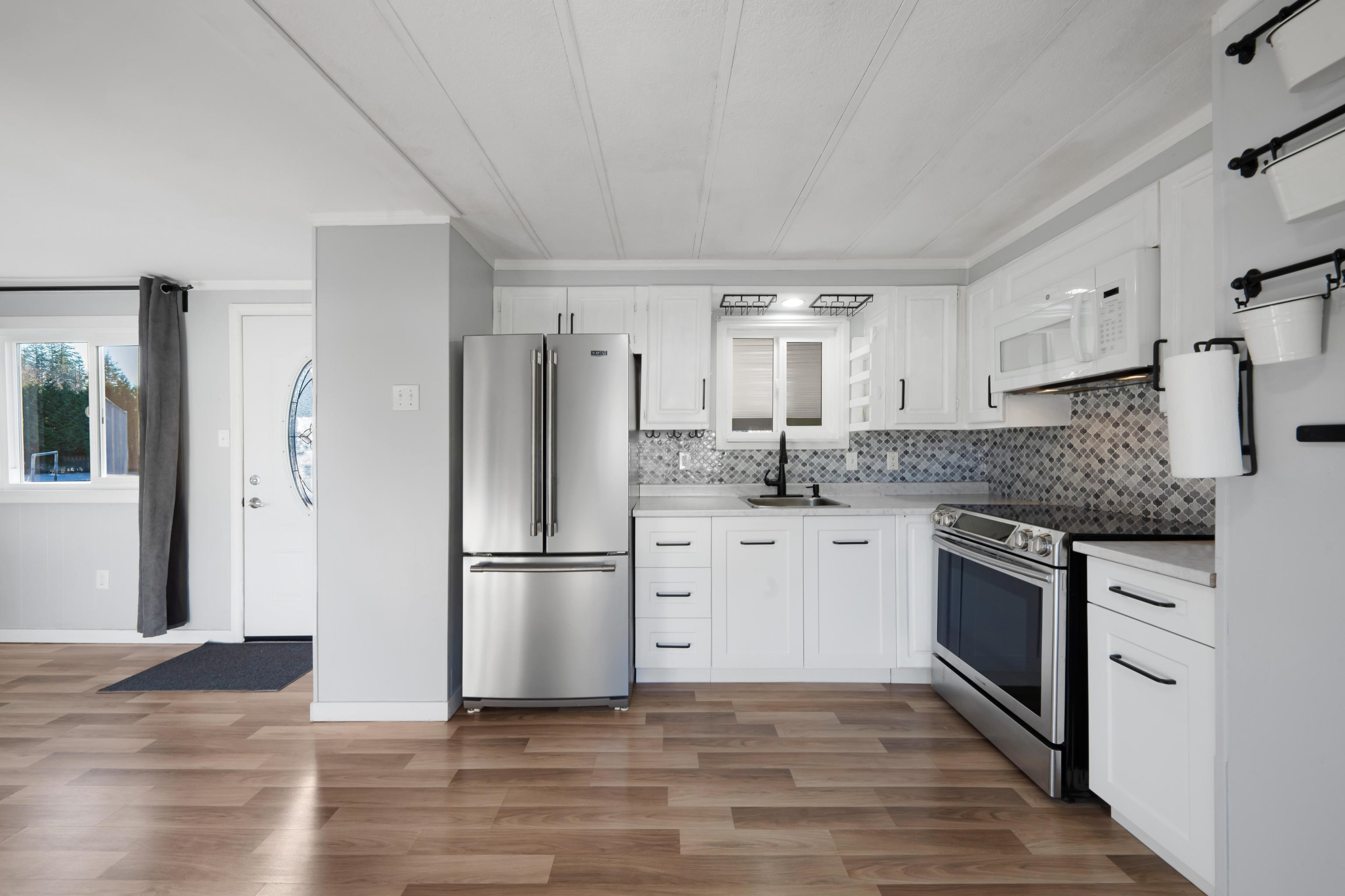 23206 CALVIN CRESCENT