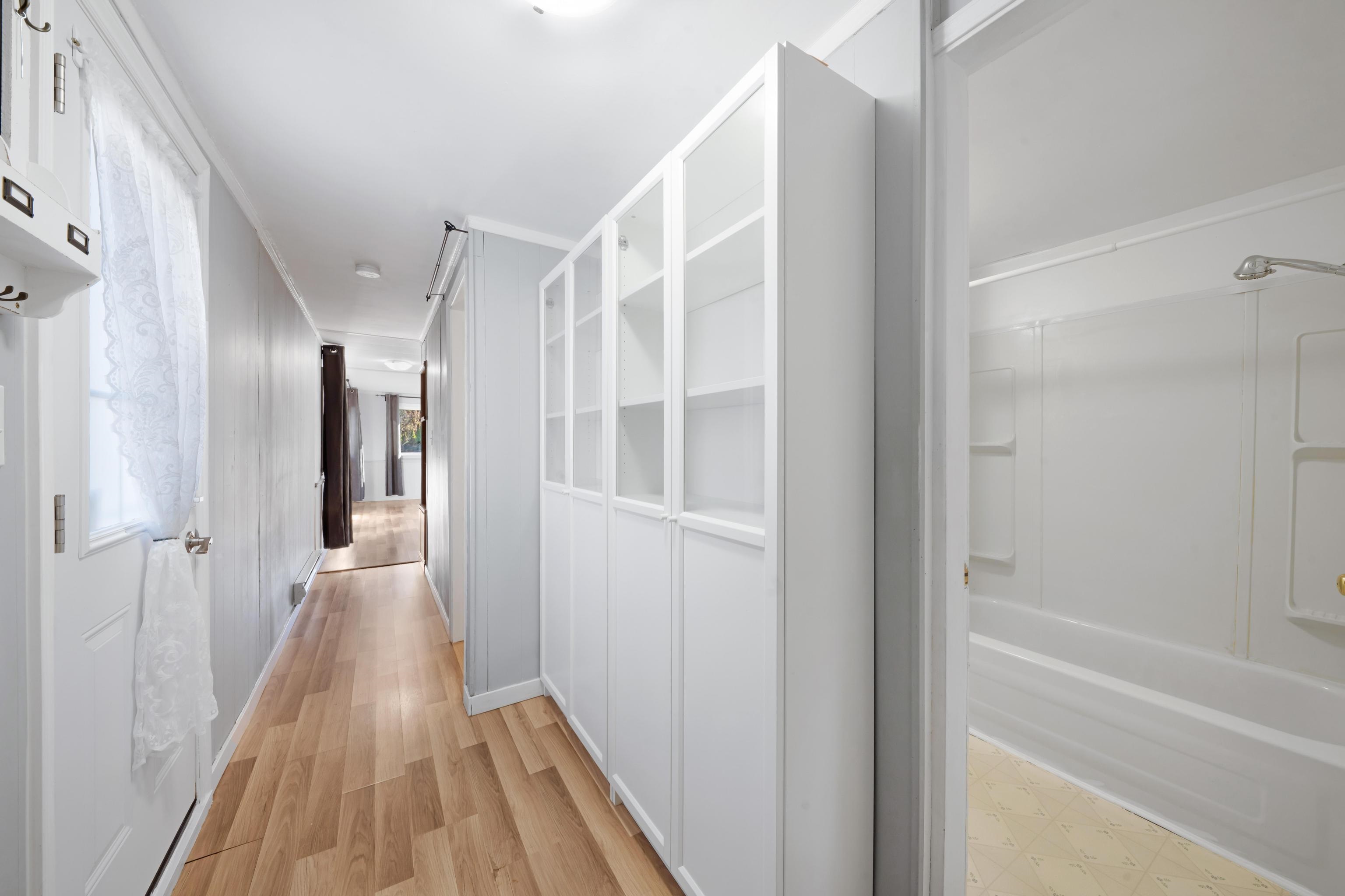 23206 CALVIN CRESCENT