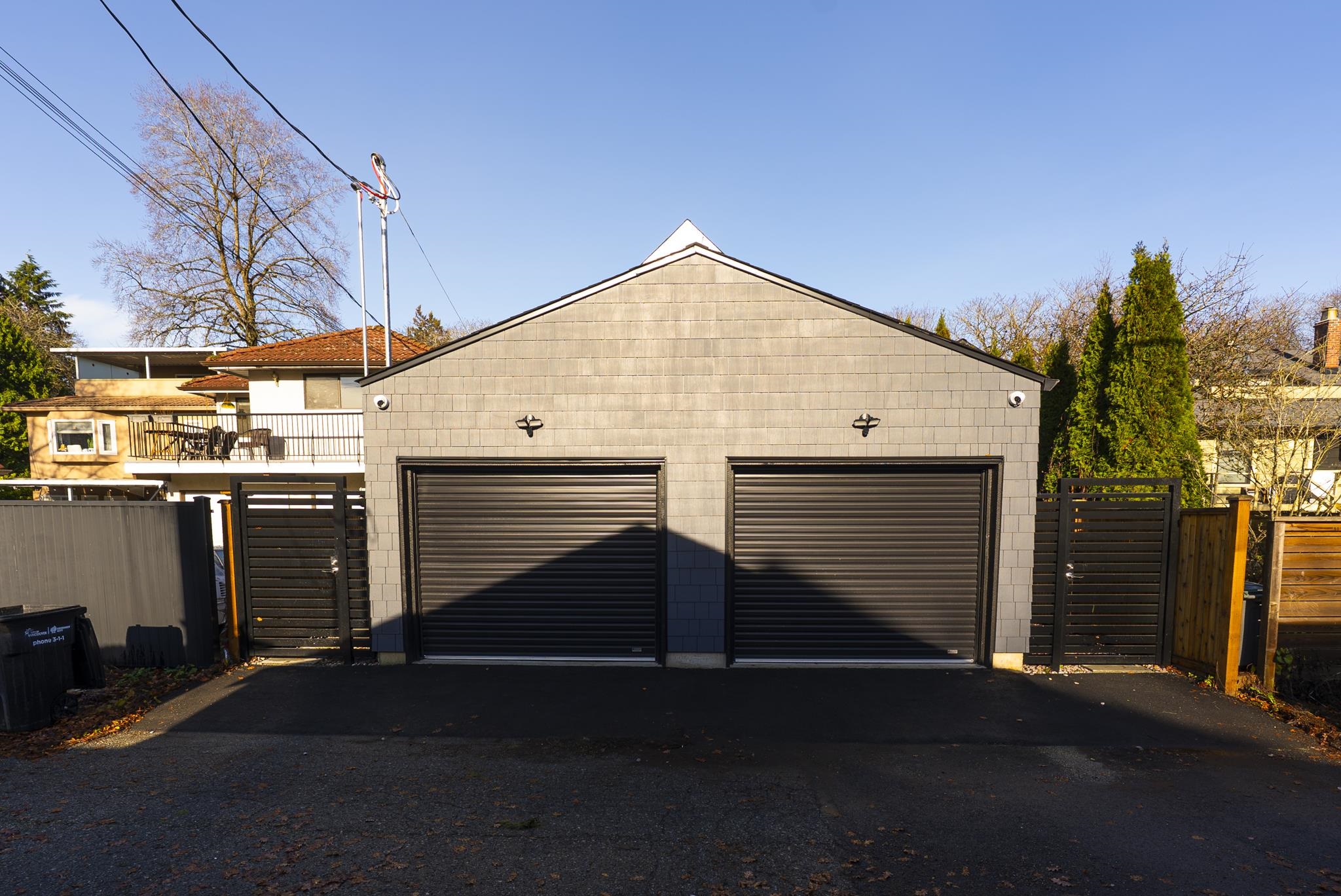 2 2764 W 14TH AVENUE Unit: 2