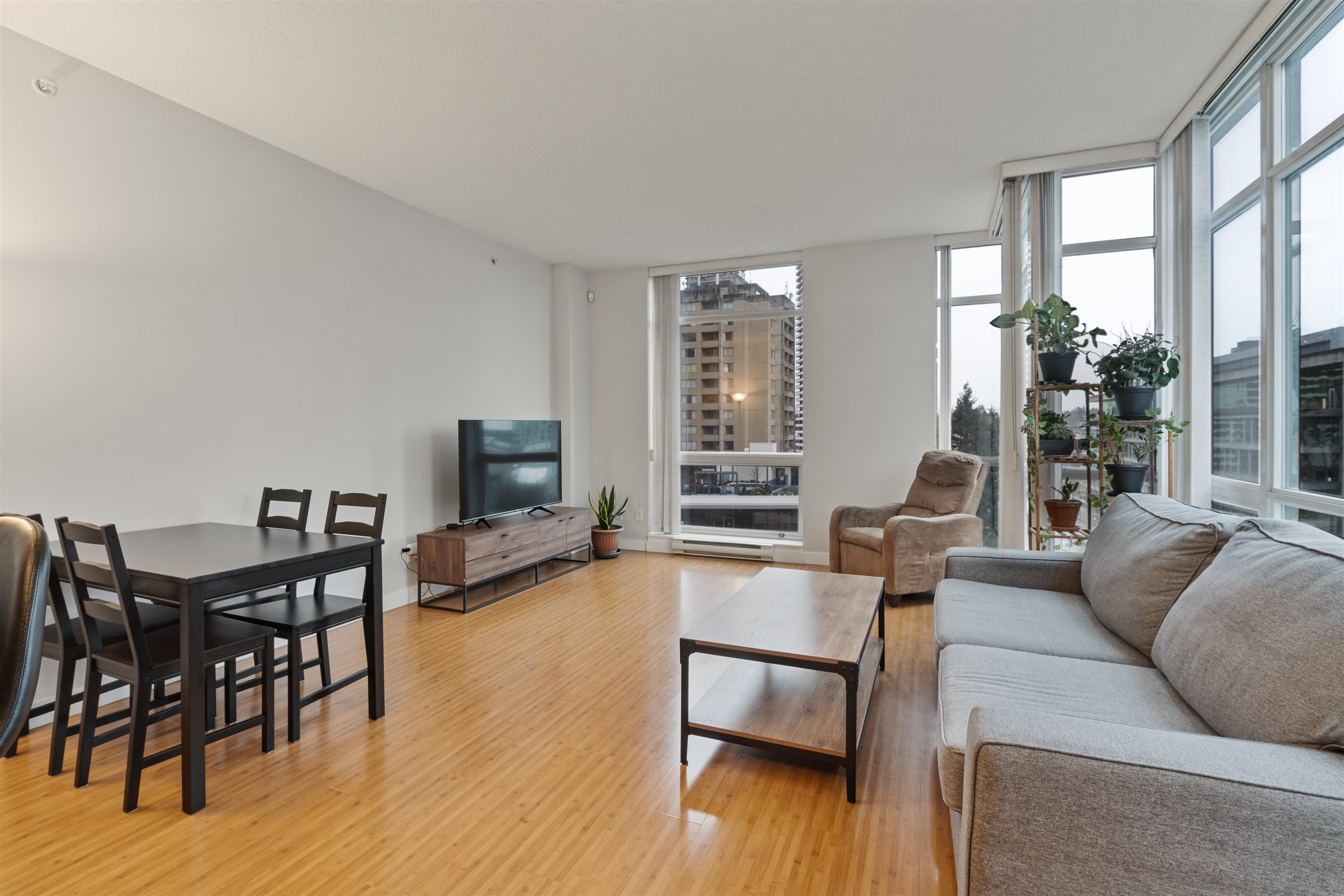 604 13399 104 AVENUE Unit: 604
