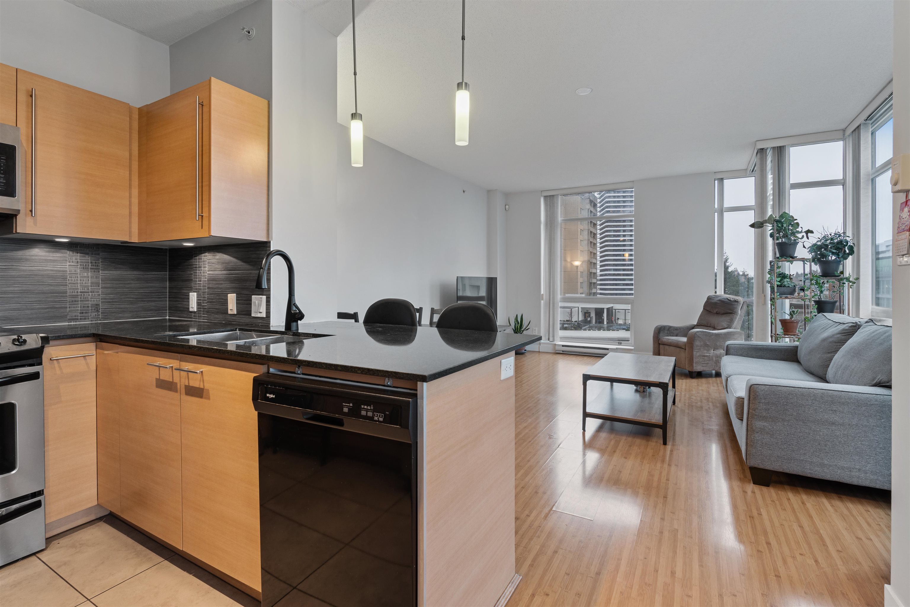 604 13399 104 AVENUE Unit: 604