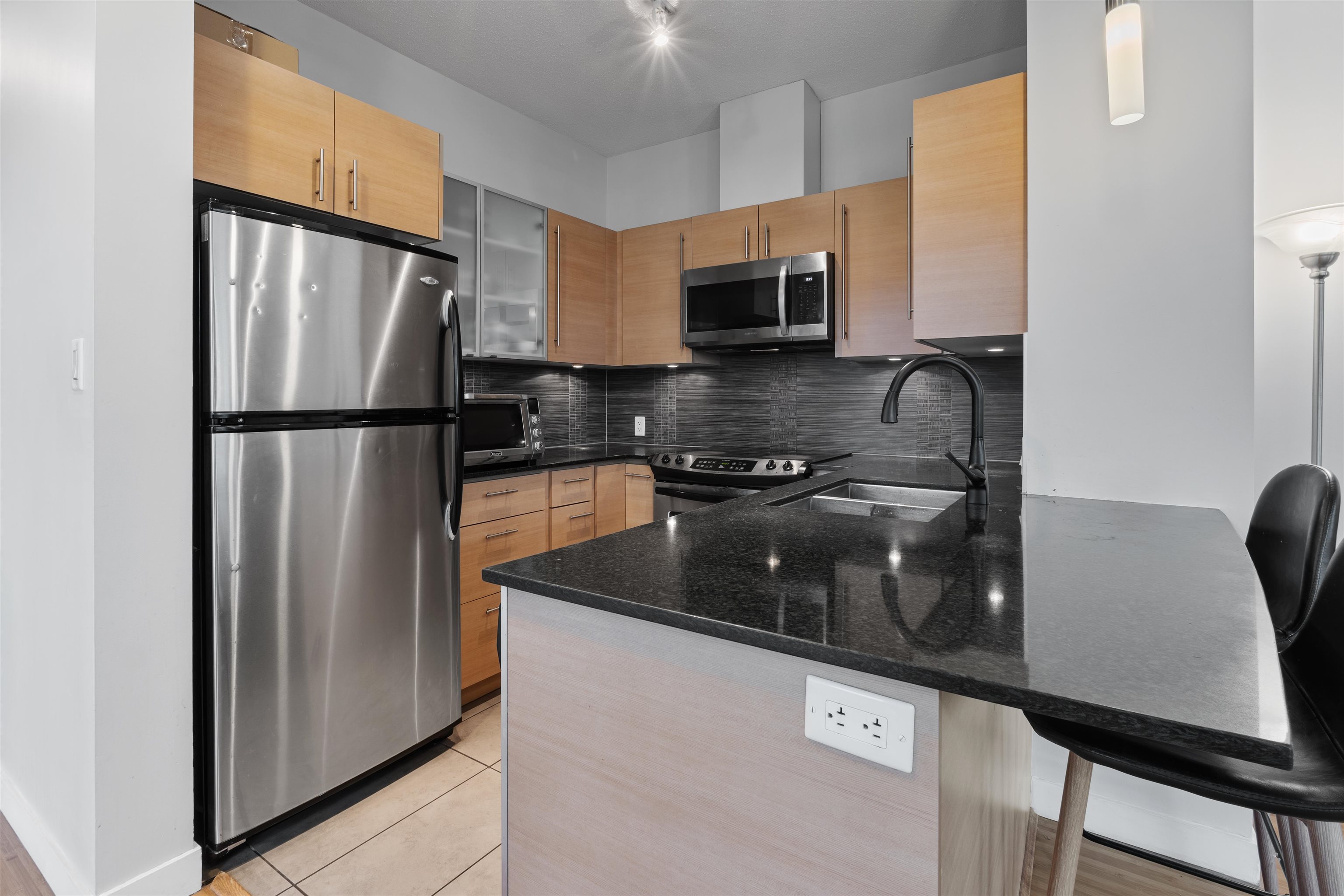 604 13399 104 AVENUE Unit: 604