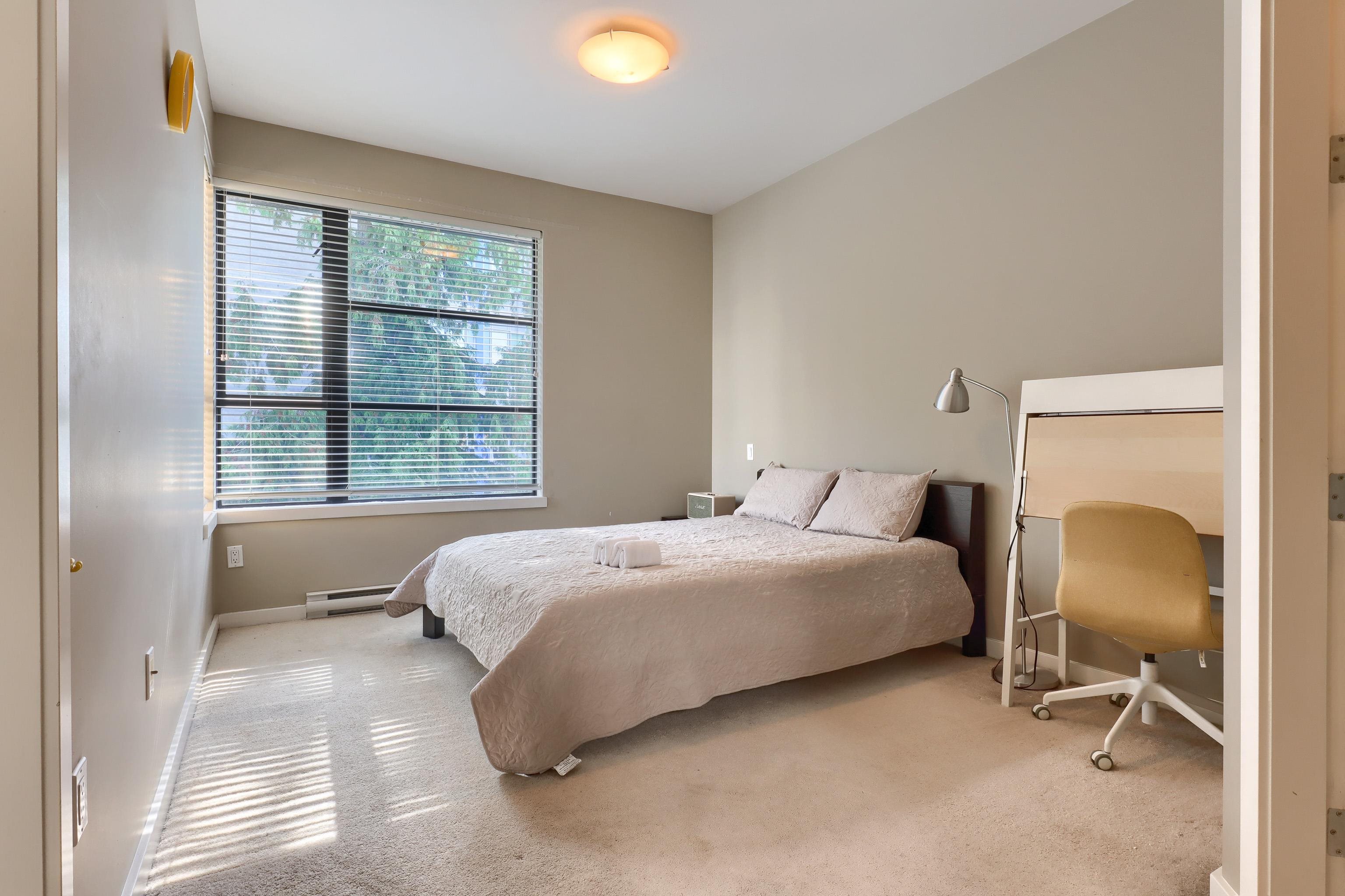 31 1863 WESBROOK MALL Unit: 31