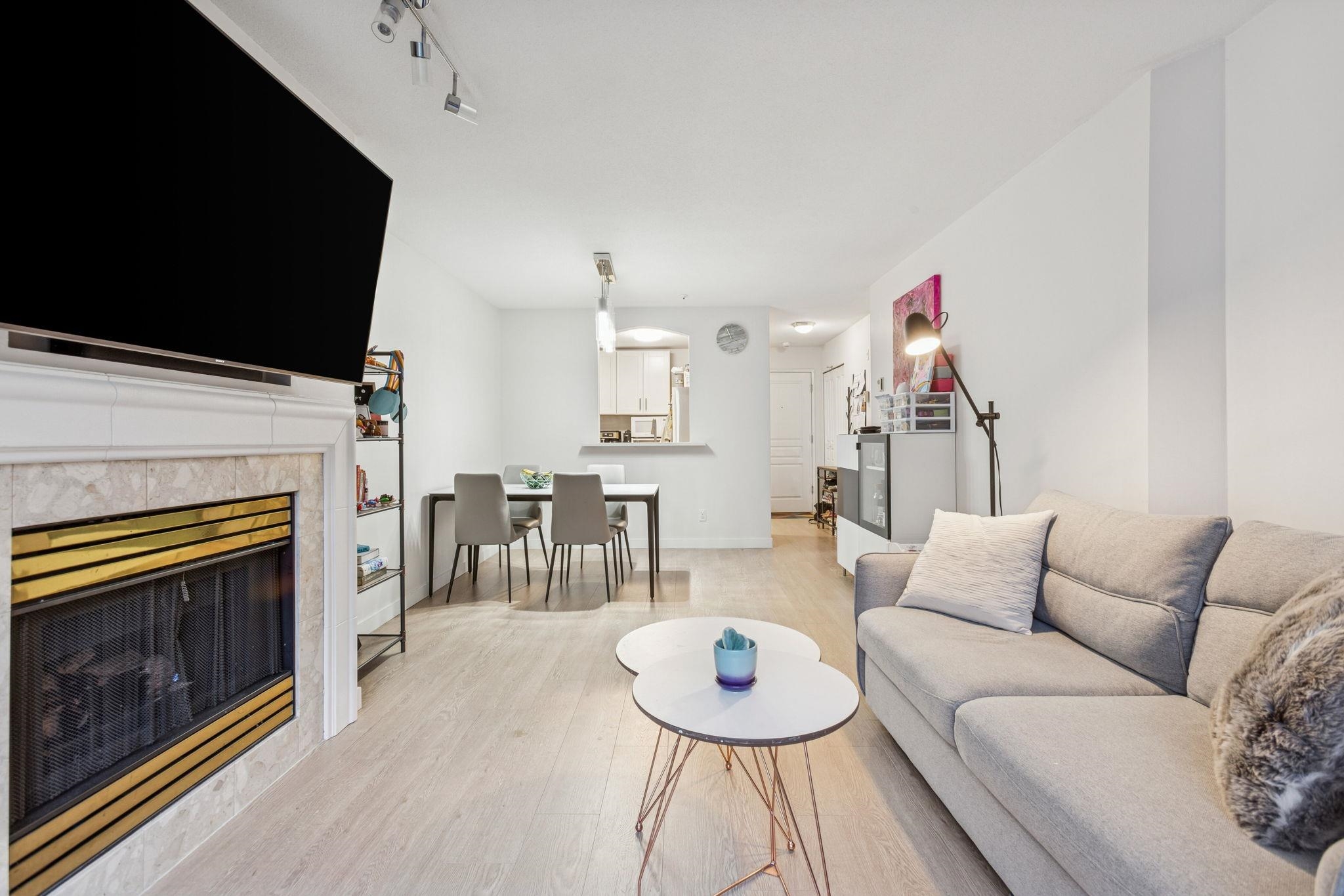 215 8180 JONES ROAD Unit: 215