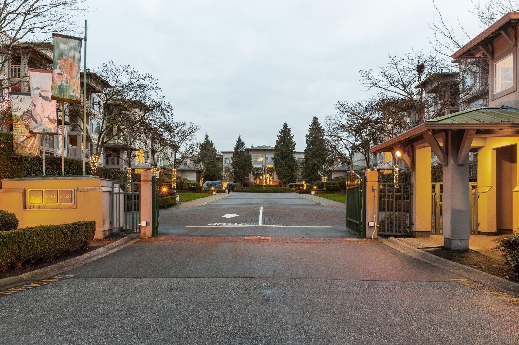 215 8180 JONES ROAD Unit: 215