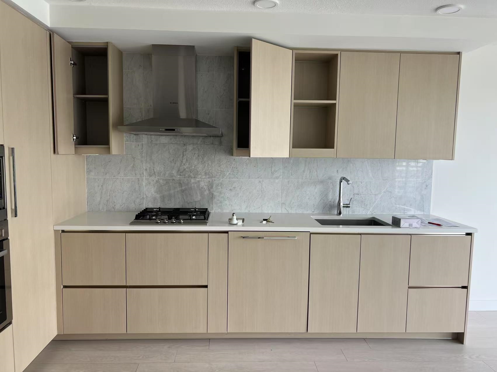 1606 8800 HAZELBRIDGE WAY Unit: 1606