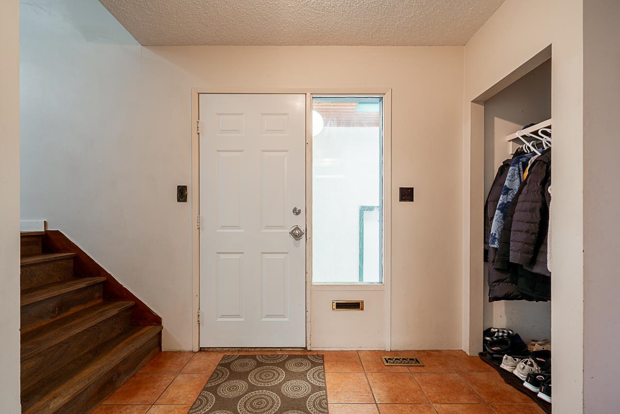 3826 WELLINGTON STREET