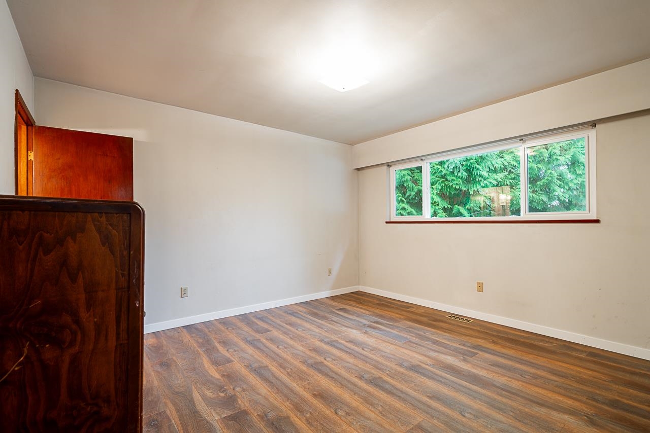 3826 WELLINGTON STREET