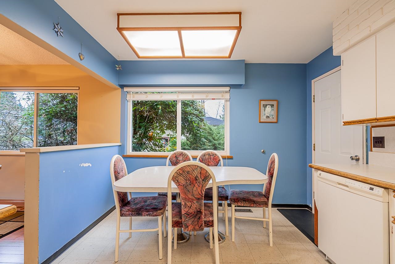 3826 WELLINGTON STREET