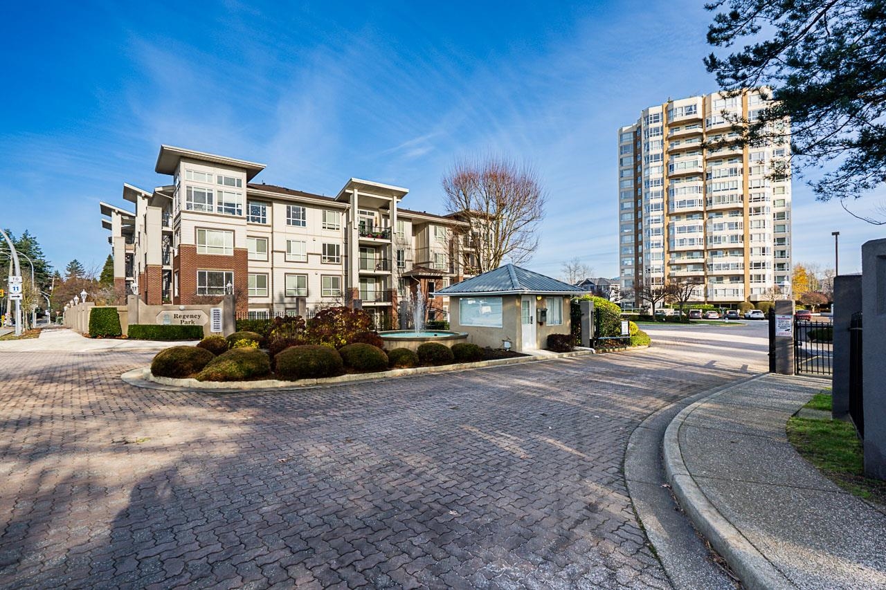 402 3190 GLADWIN ROAD Unit: 402