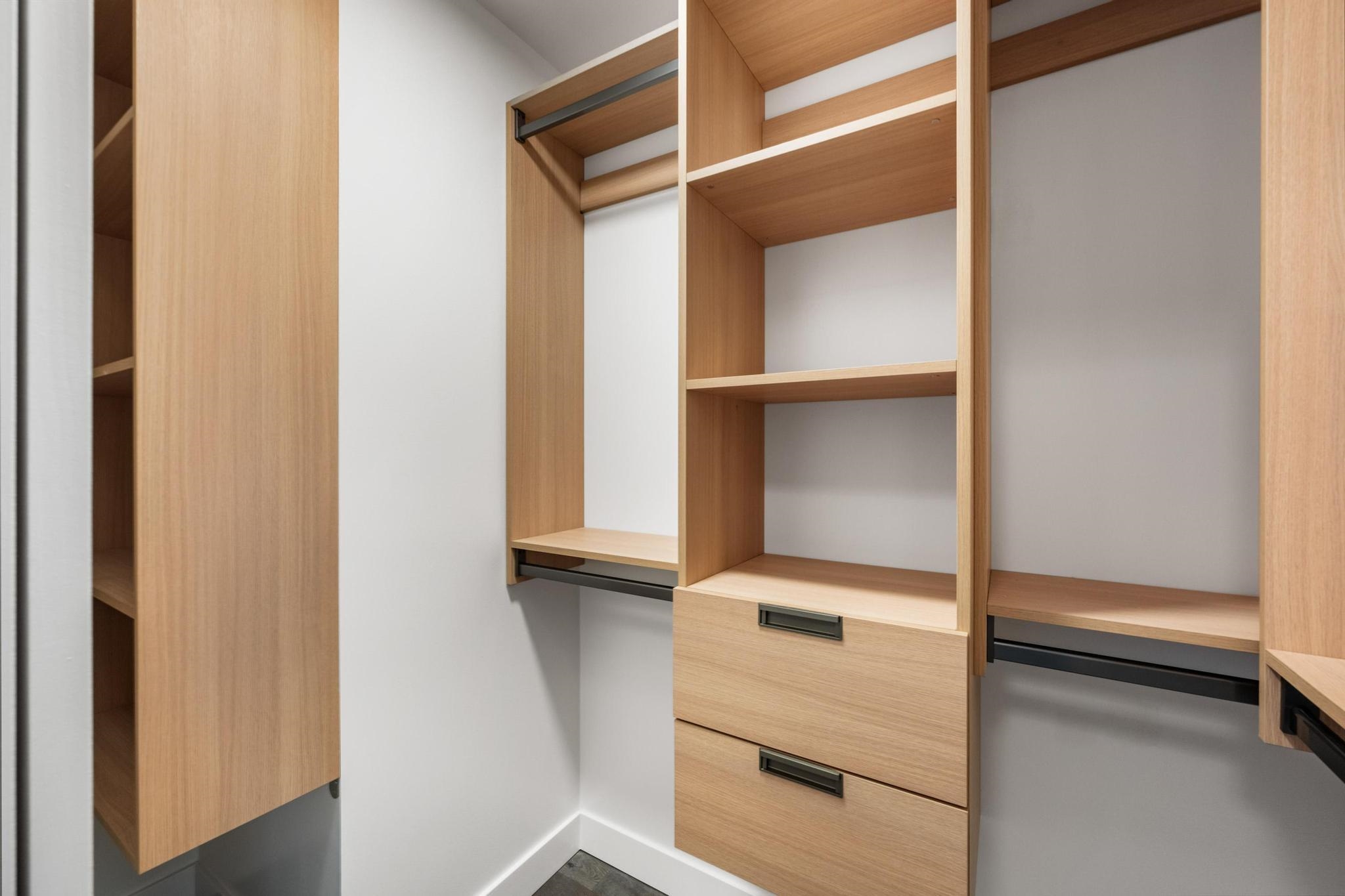 302 2888 ARBUTUS STREET Unit: 302