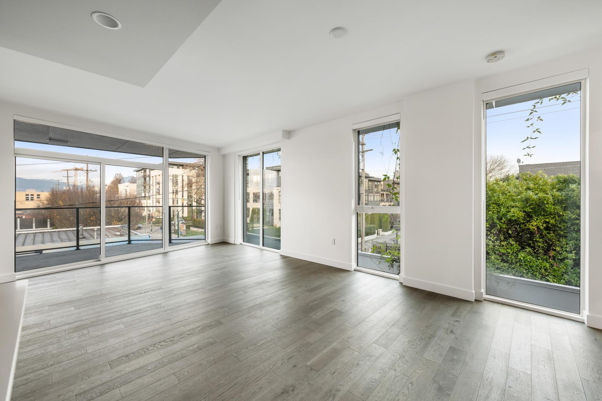 302 2888 ARBUTUS STREET Unit: 302