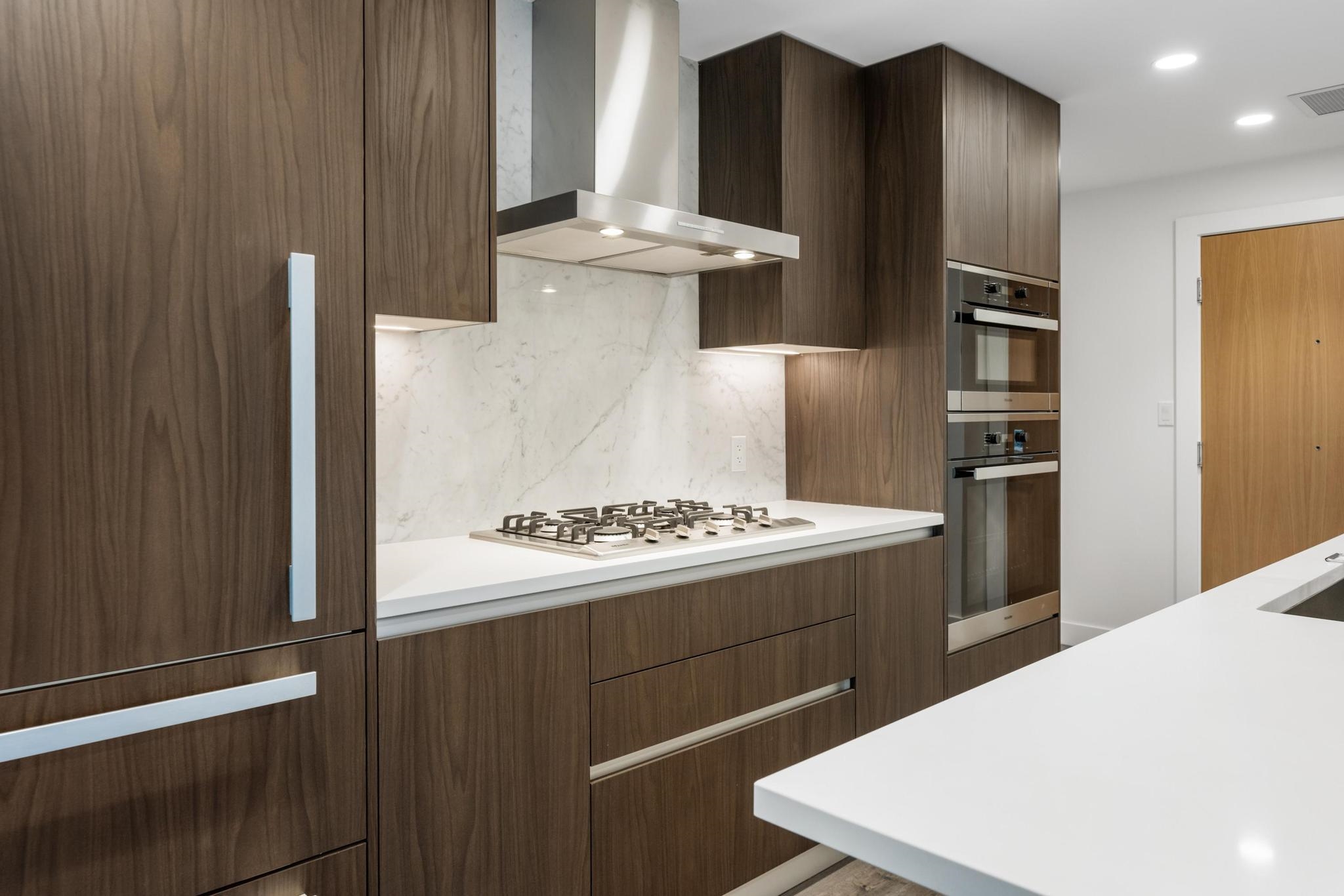 302 2888 ARBUTUS STREET Unit: 302