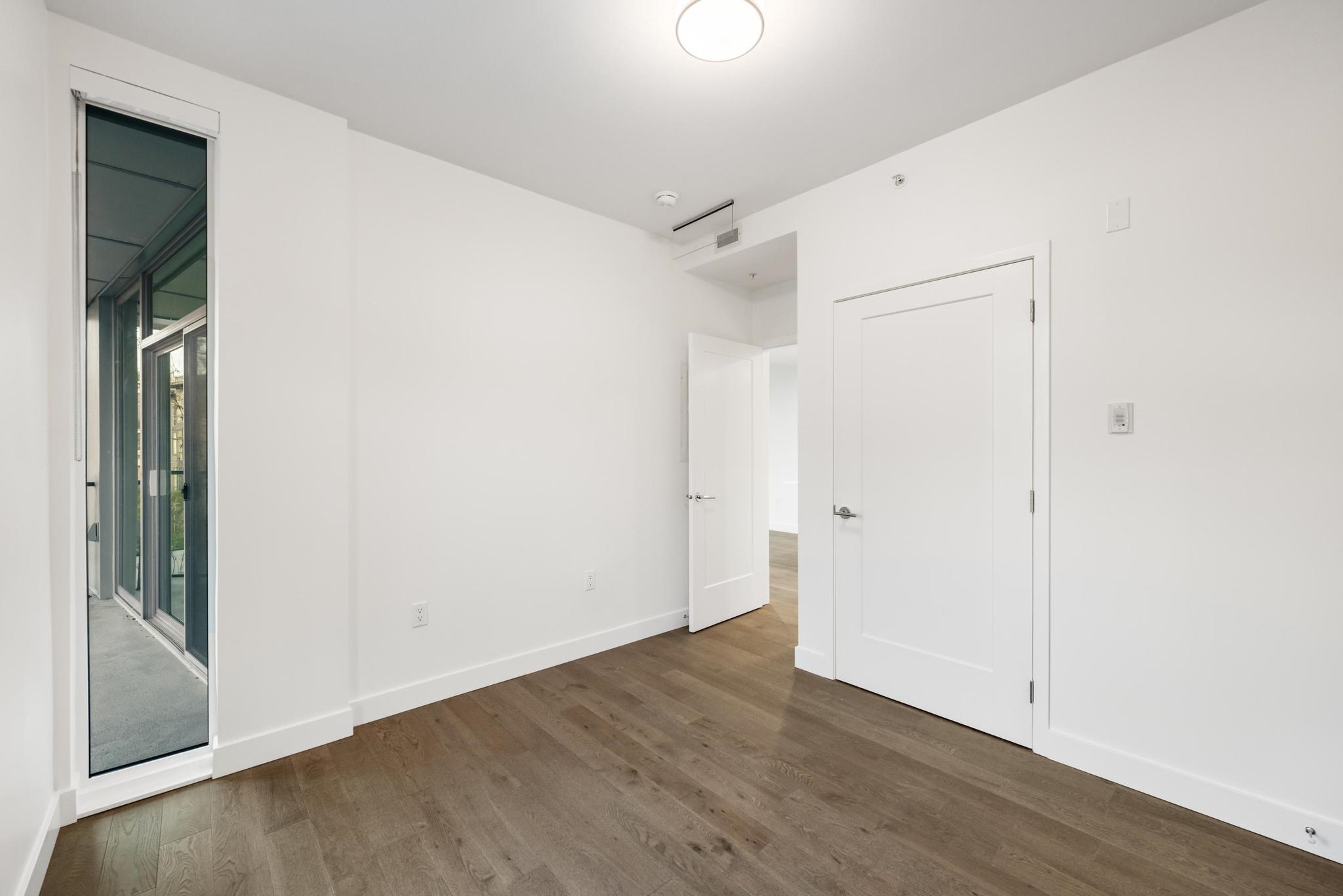 302 2888 ARBUTUS STREET Unit: 302