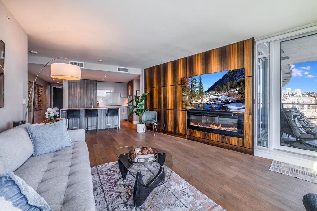 1406 210 SALTER STREET Unit: 1406