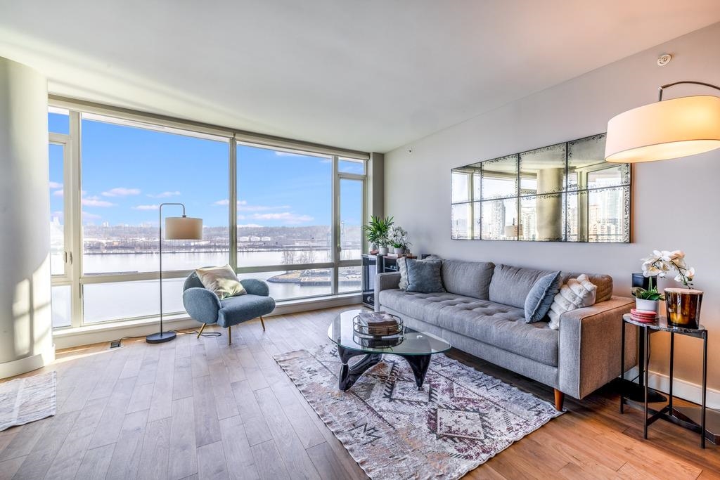 1406 210 SALTER STREET Unit: 1406