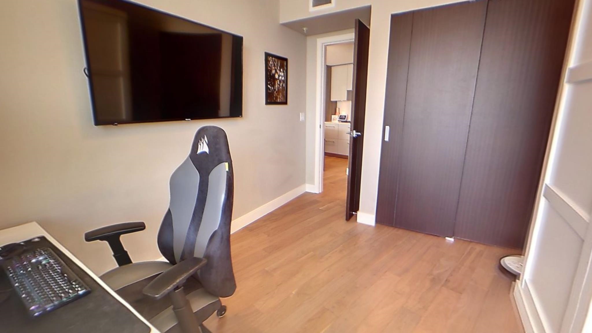 1406 210 SALTER STREET Unit: 1406