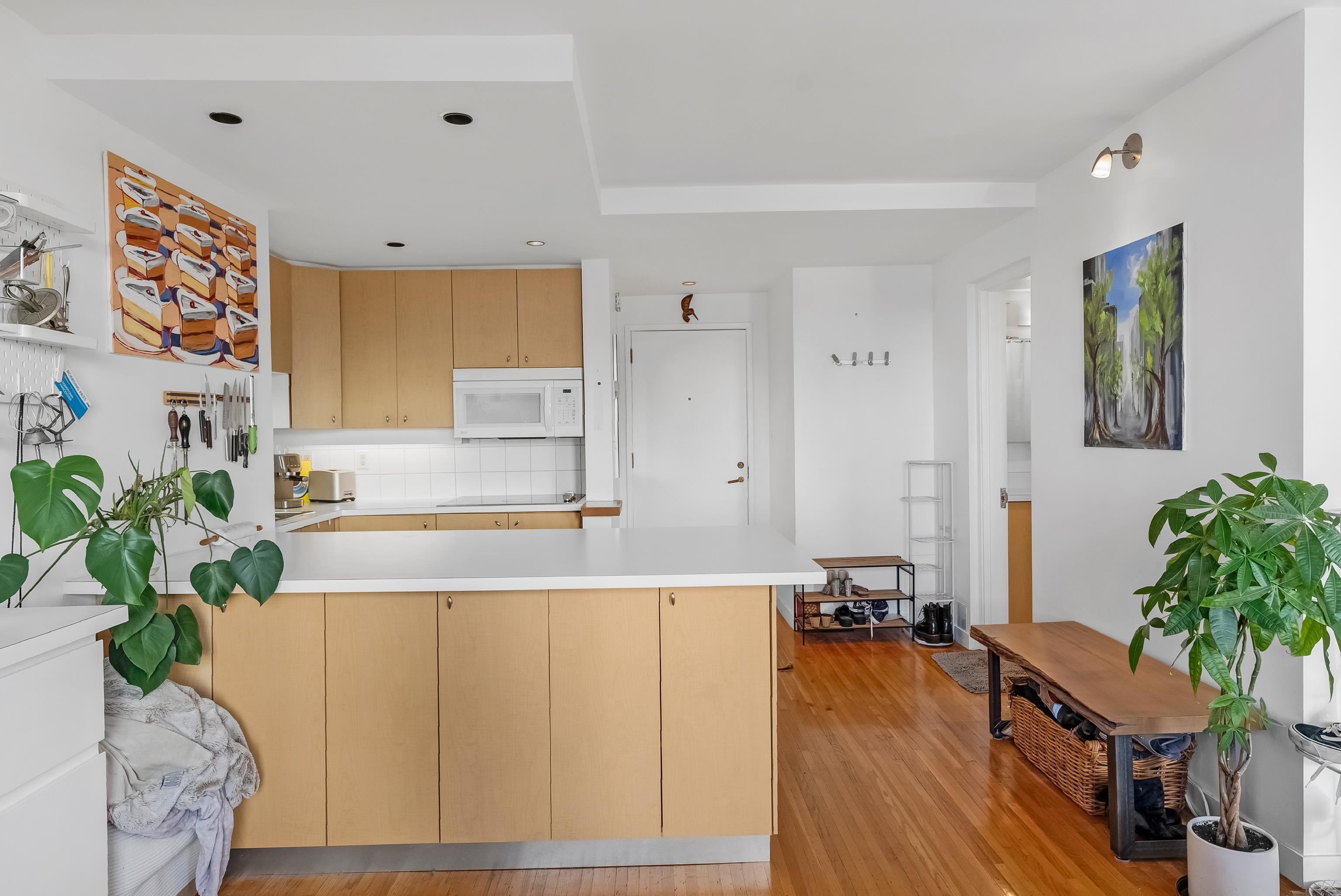 901 1250 BURNABY STREET Unit: 901