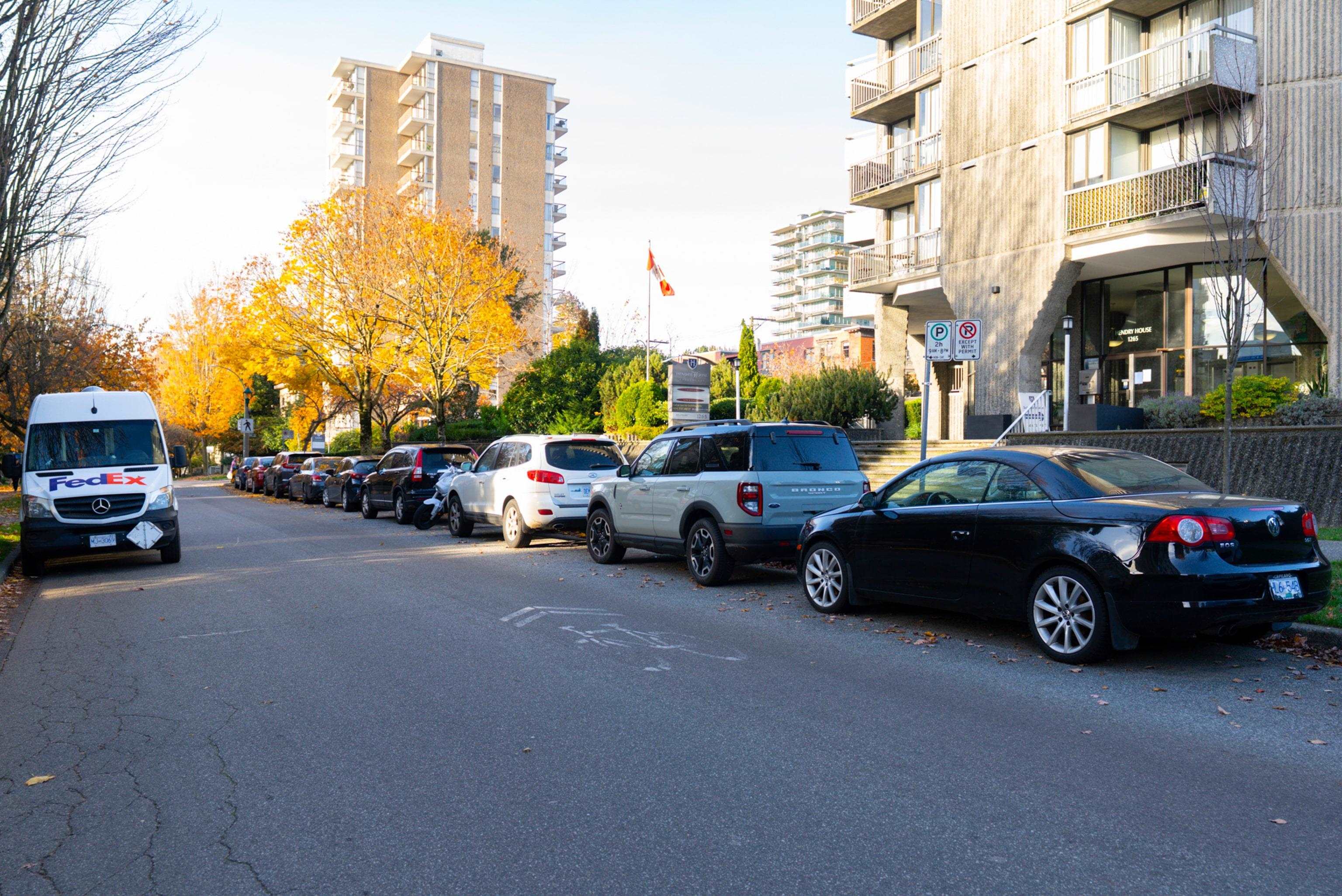 901 1250 BURNABY STREET Unit: 901