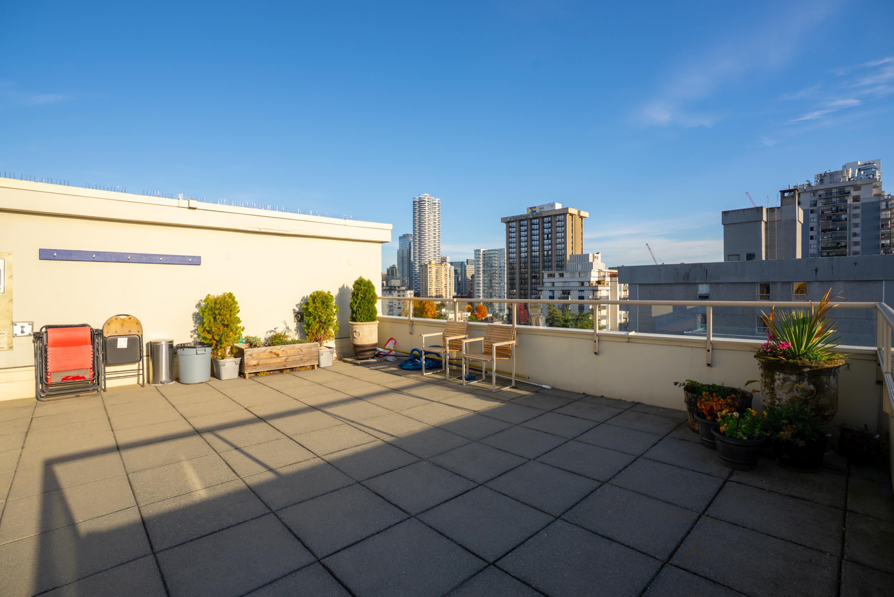 901 1250 BURNABY STREET Unit: 901