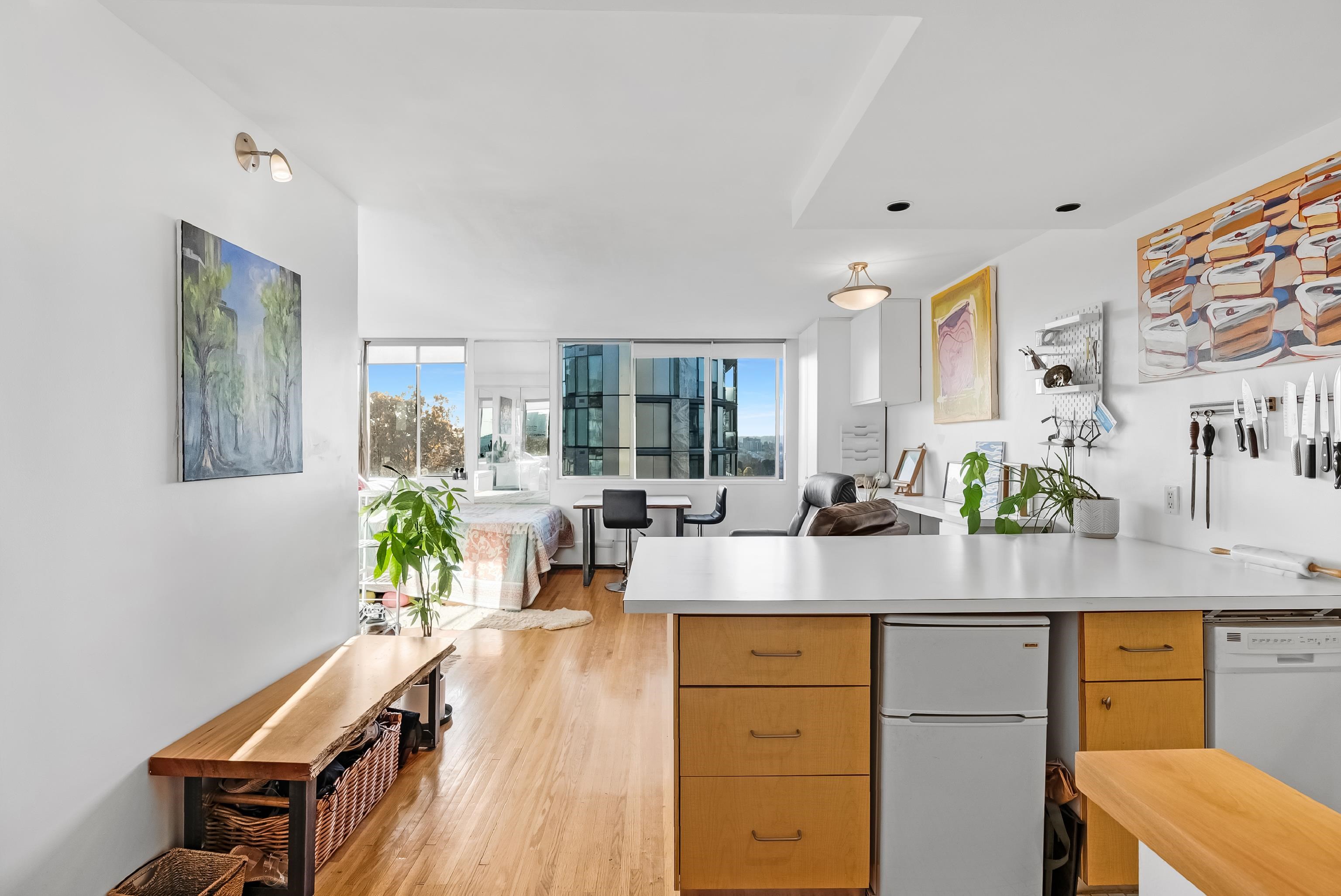 901 1250 BURNABY STREET Unit: 901