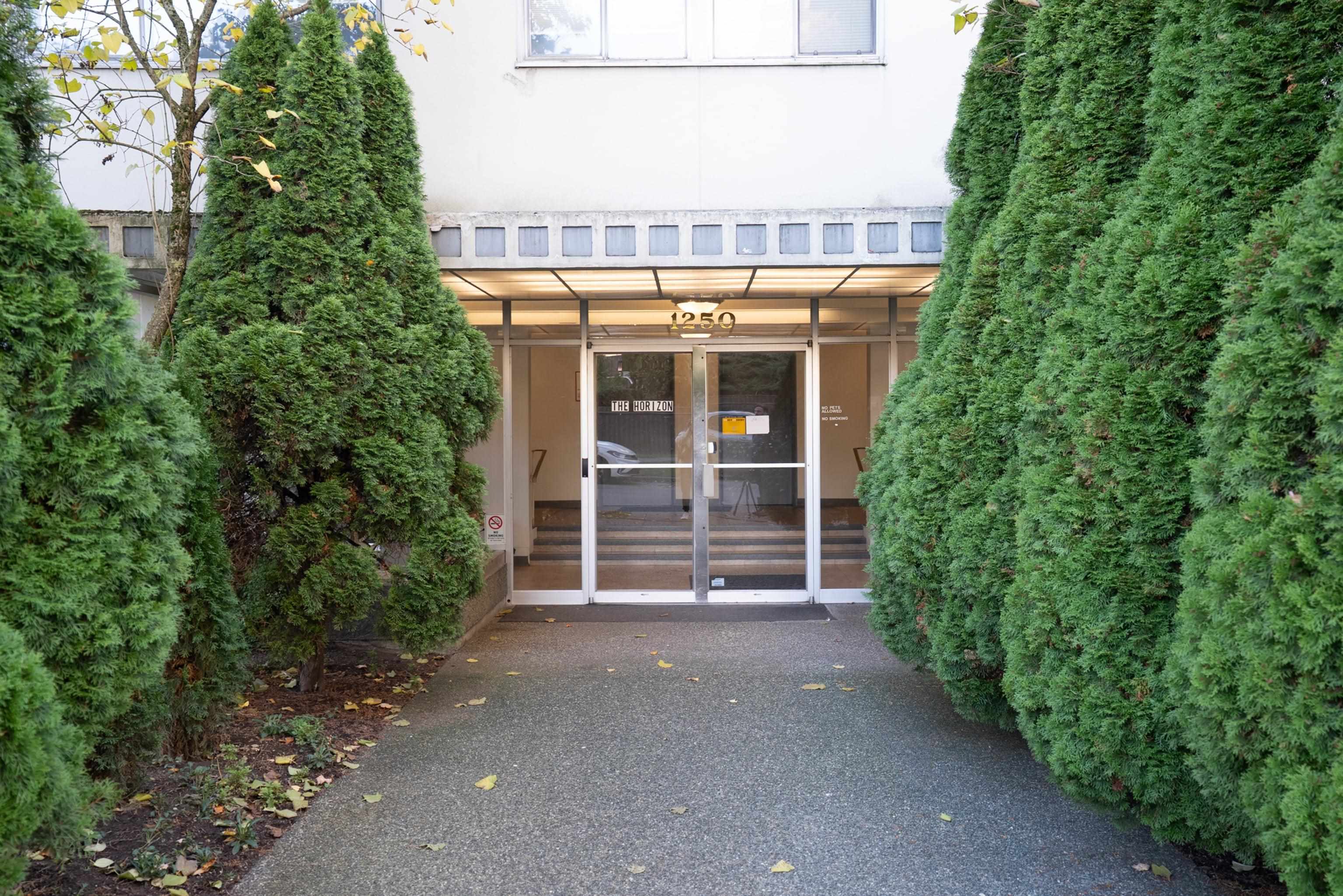 901 1250 BURNABY STREET Unit: 901