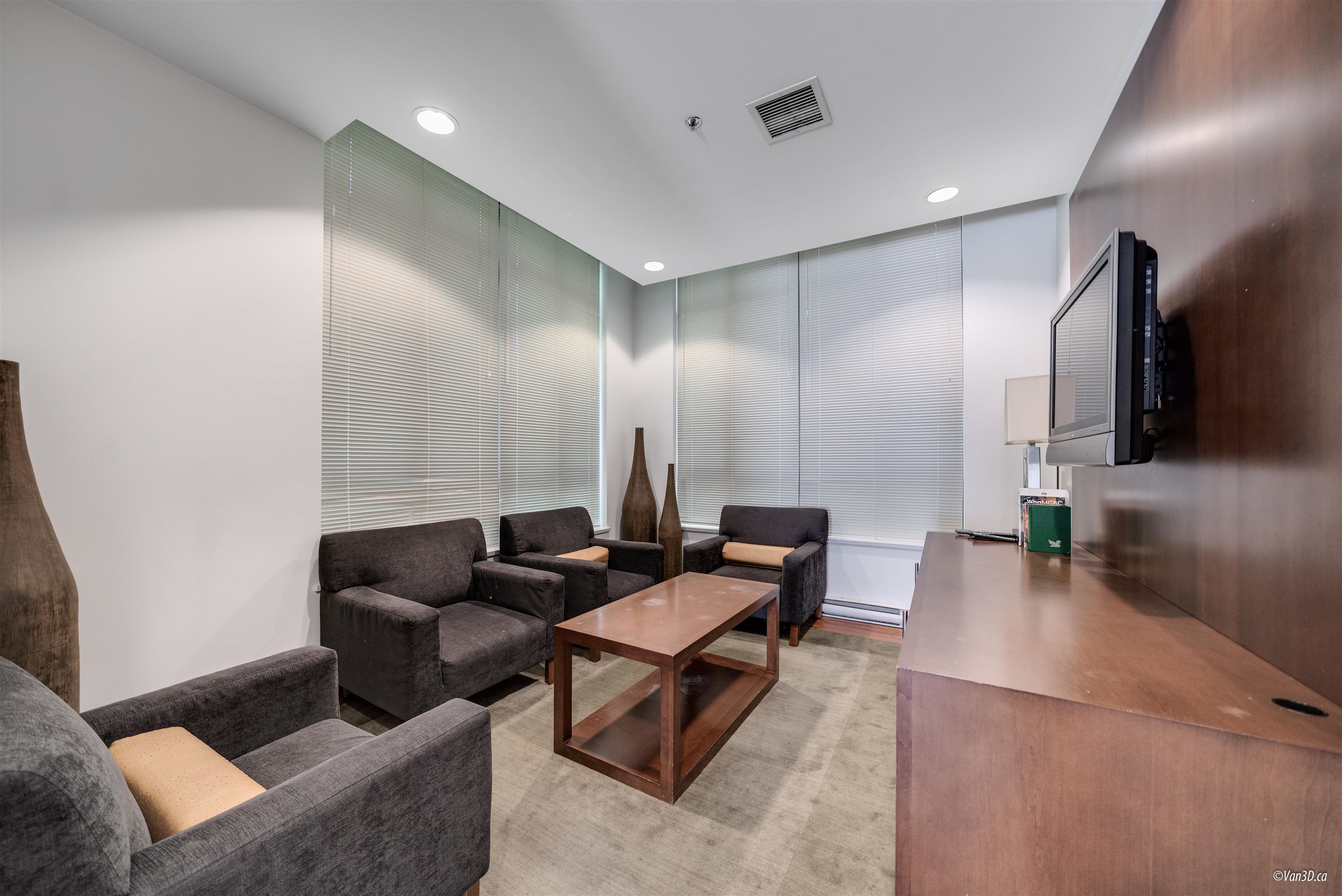 312 3660 VANNESS AVENUE Unit: 312
