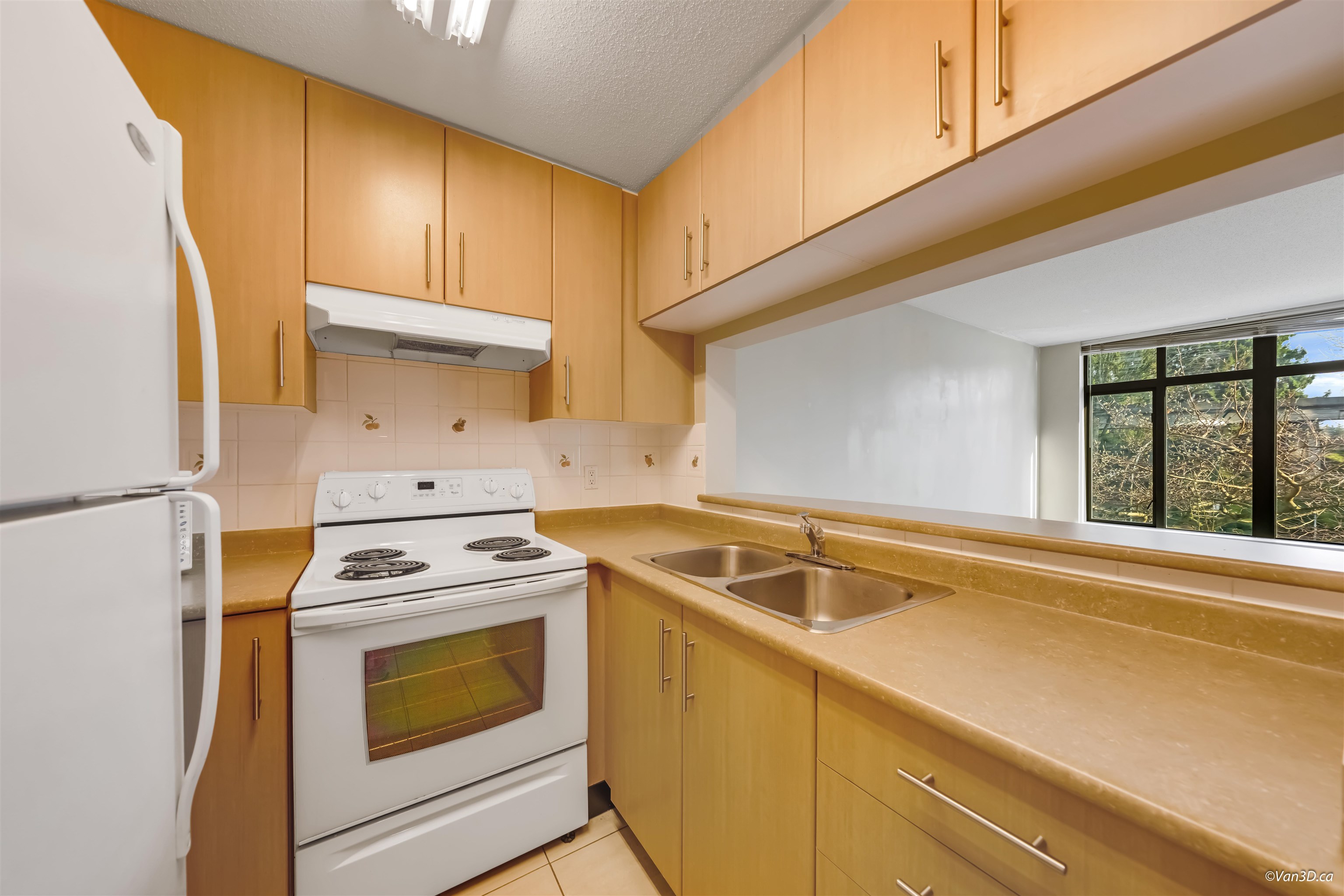 312 3660 VANNESS AVENUE Unit: 312